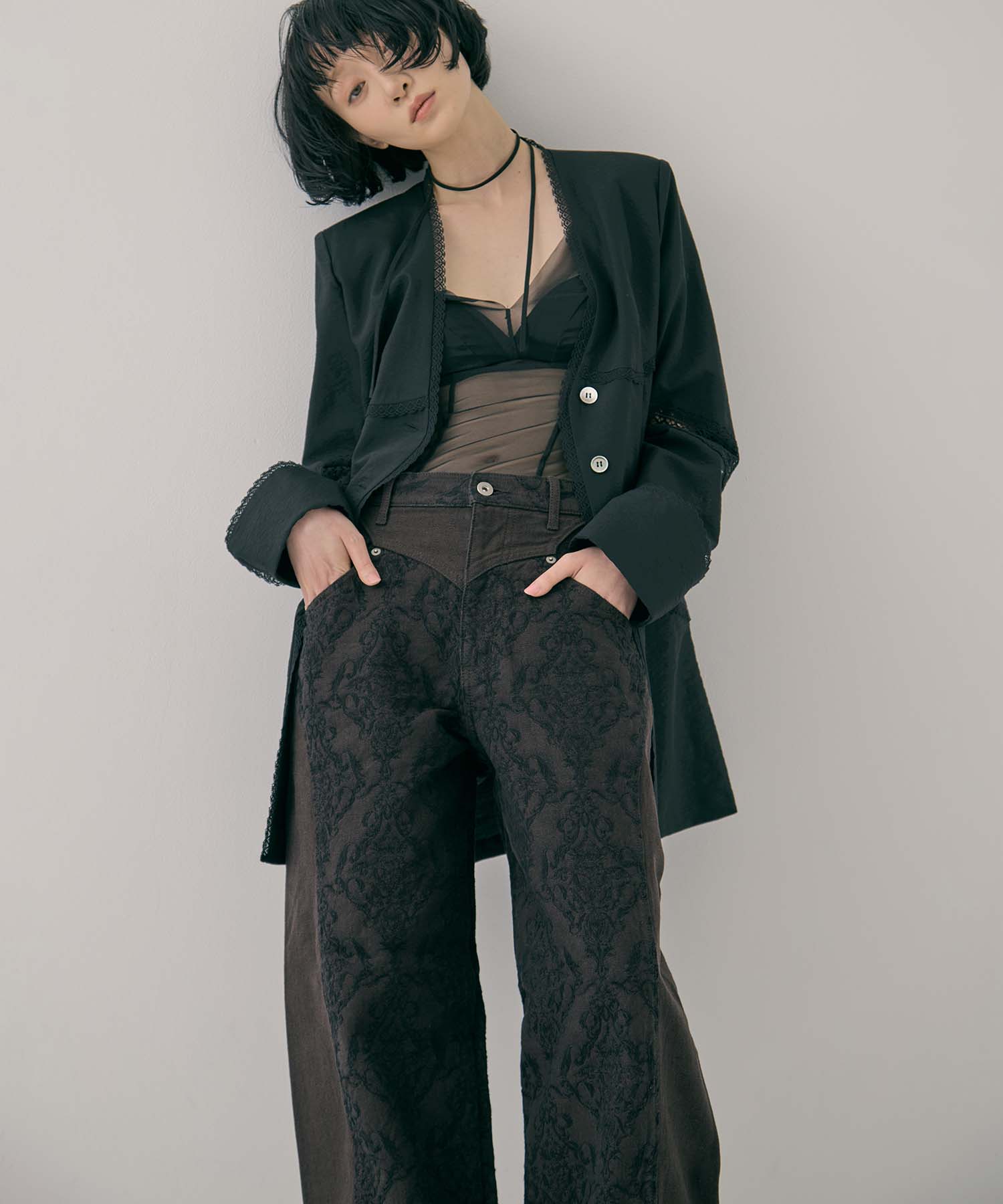 別注 DAMASK-PRINT DENIM CURVE-FIT HIGH-RISE JEANS FETICO
