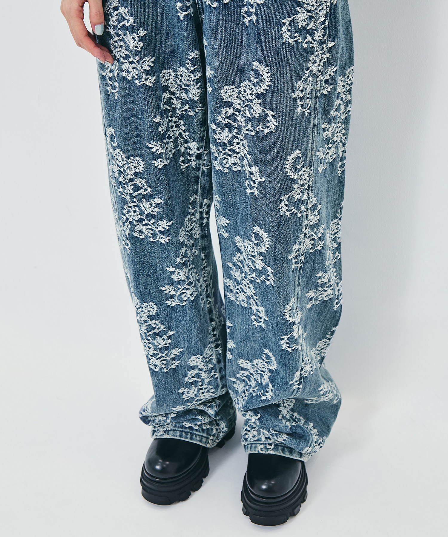 LACE-JACQUARD DENIM STRAIGHT JEANS FETICO