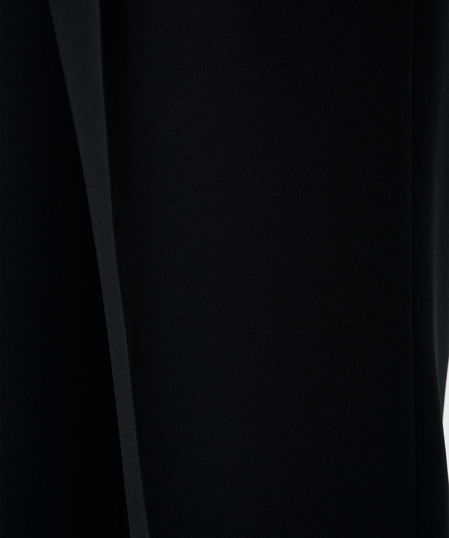 ESSENTIAL WIDE TAPERED PANTS STUDIOUS