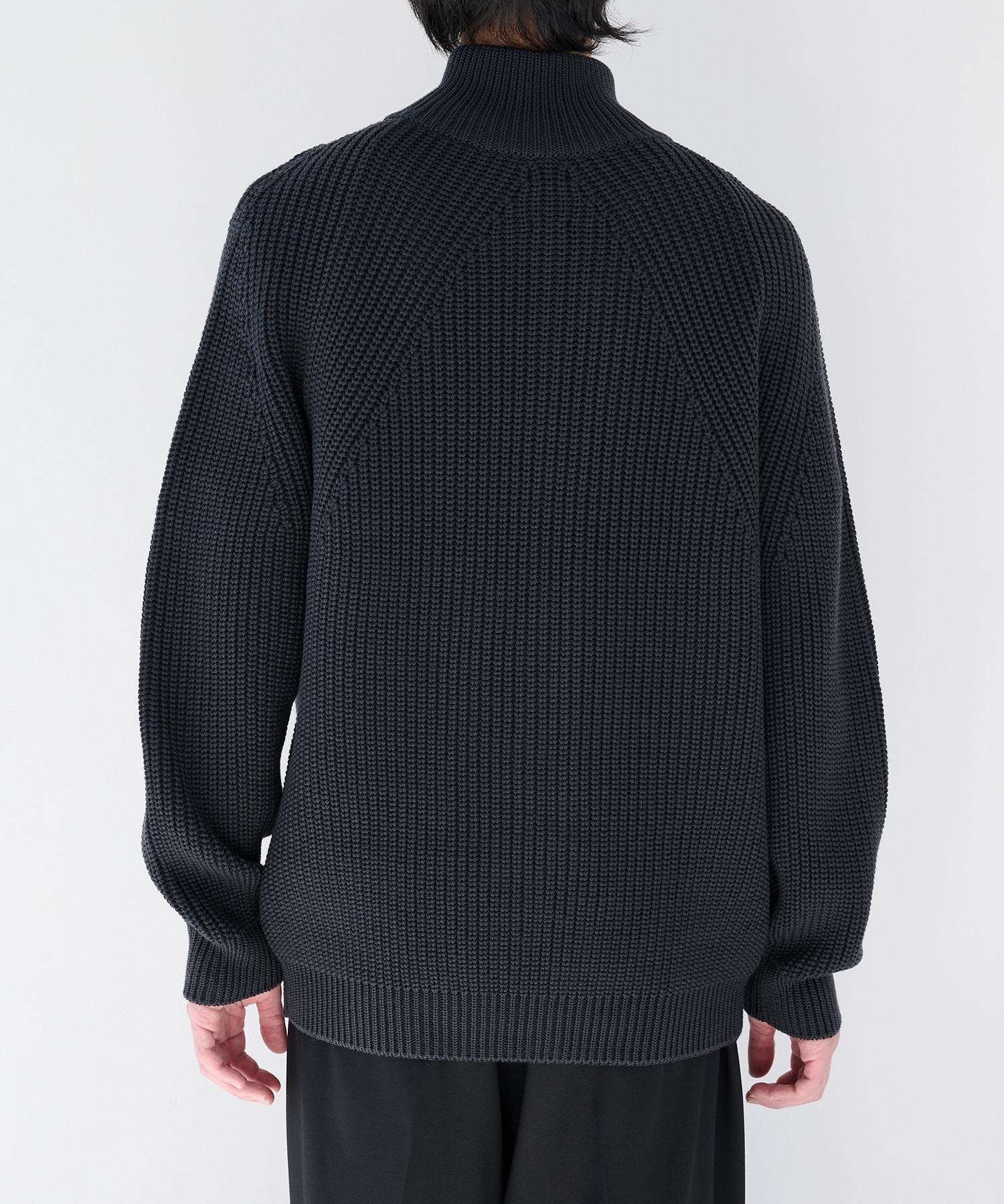 SIGNATURE DRIVERS KNIT BATONER