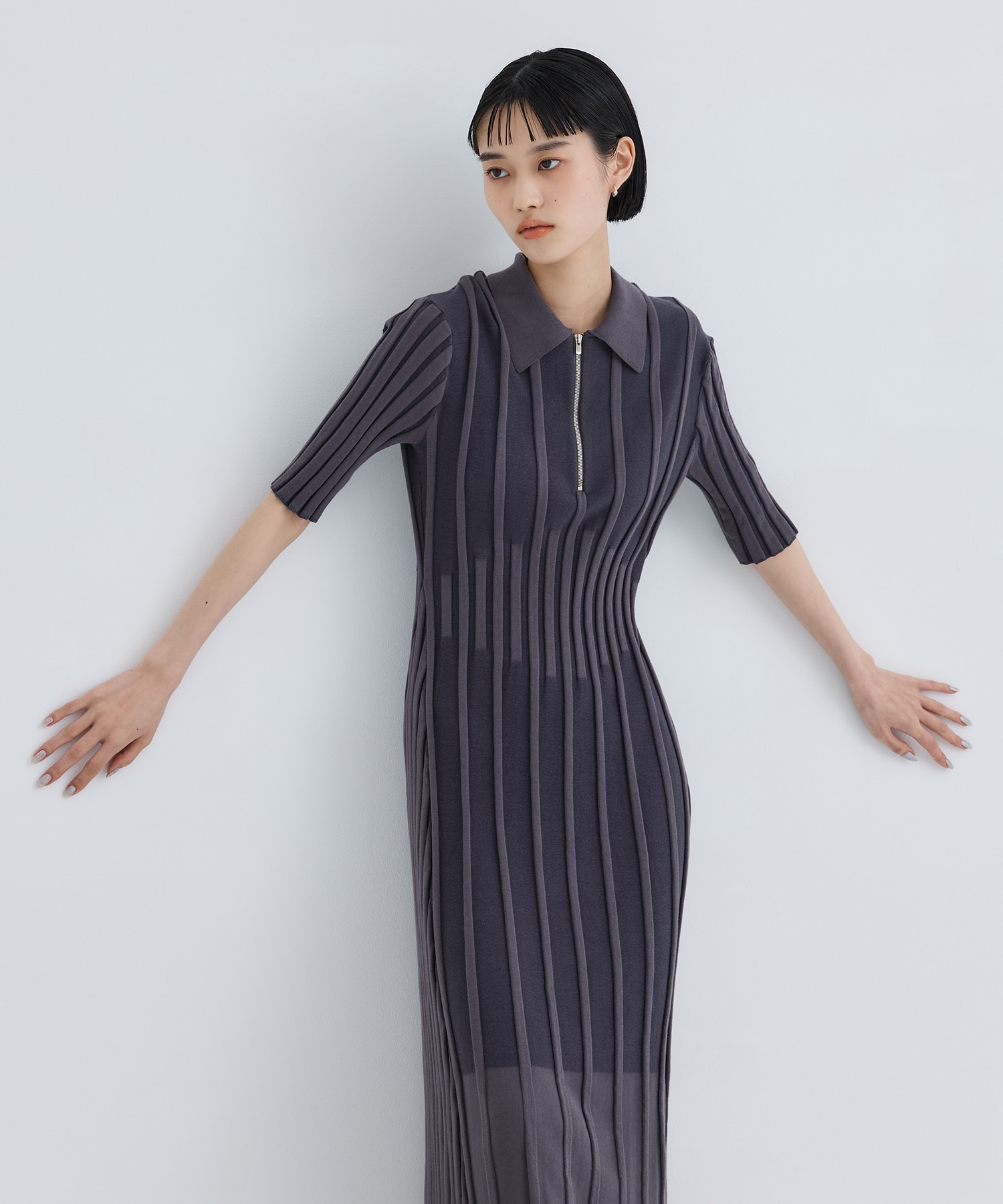 別注HALF SLEEVE ZIP DRESS CINOH