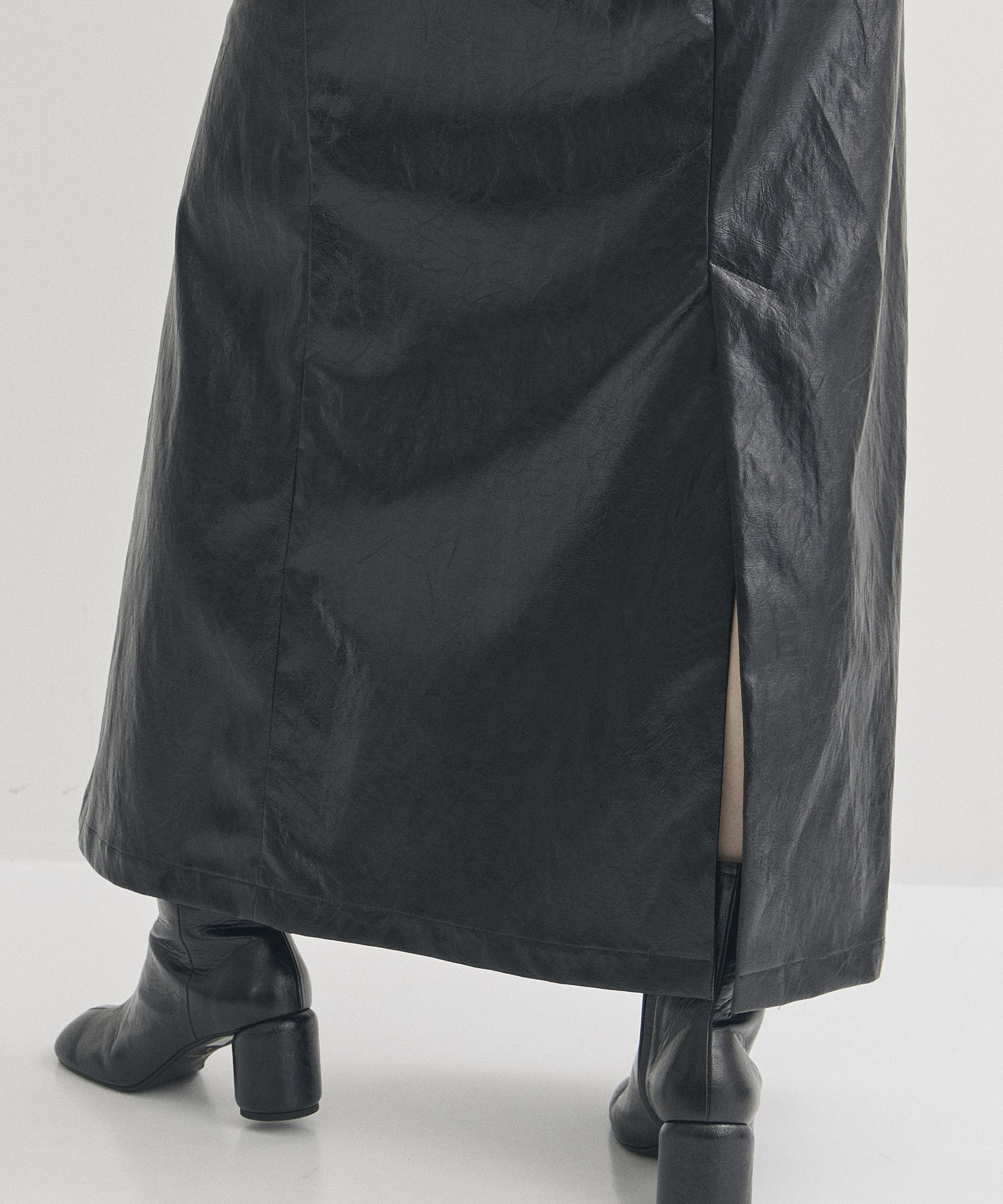 2way Silhouette Skirt STUDIOUS