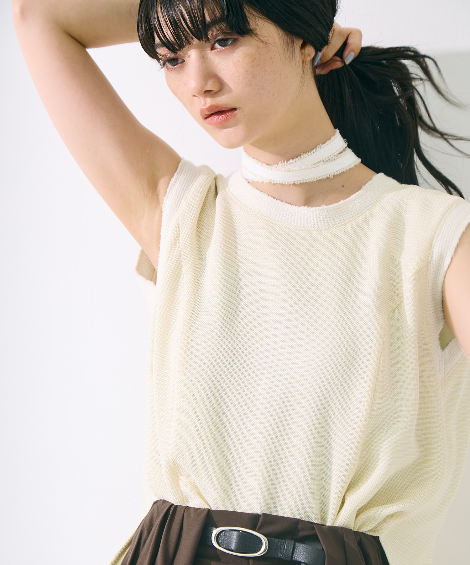Sleeveless Washable Mesh Blouse STUDIOUS
