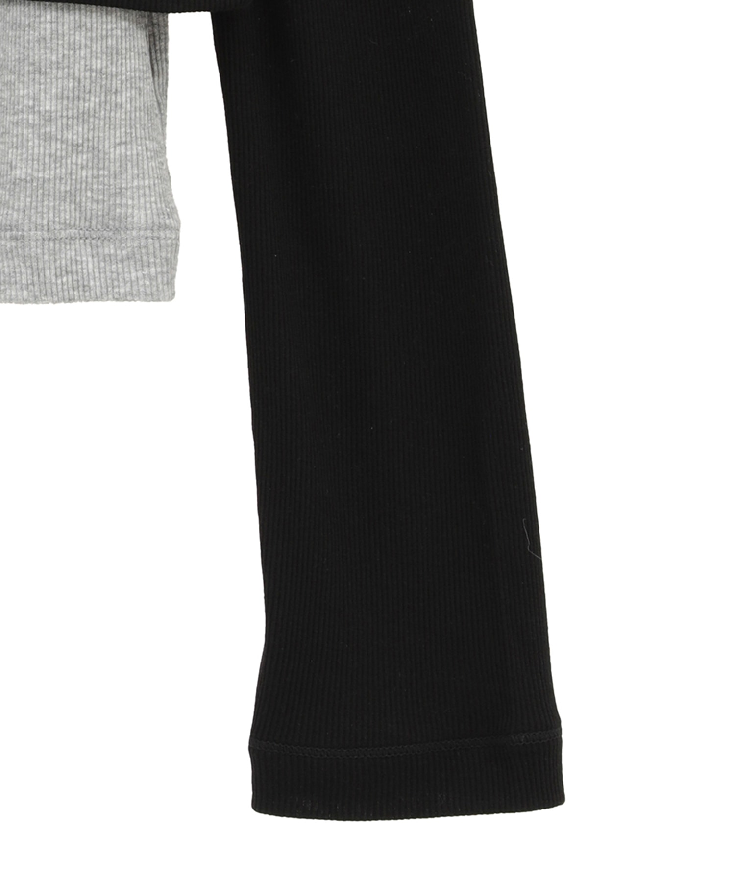 CURVED NECK LAYERED SET TOPS CLANE
