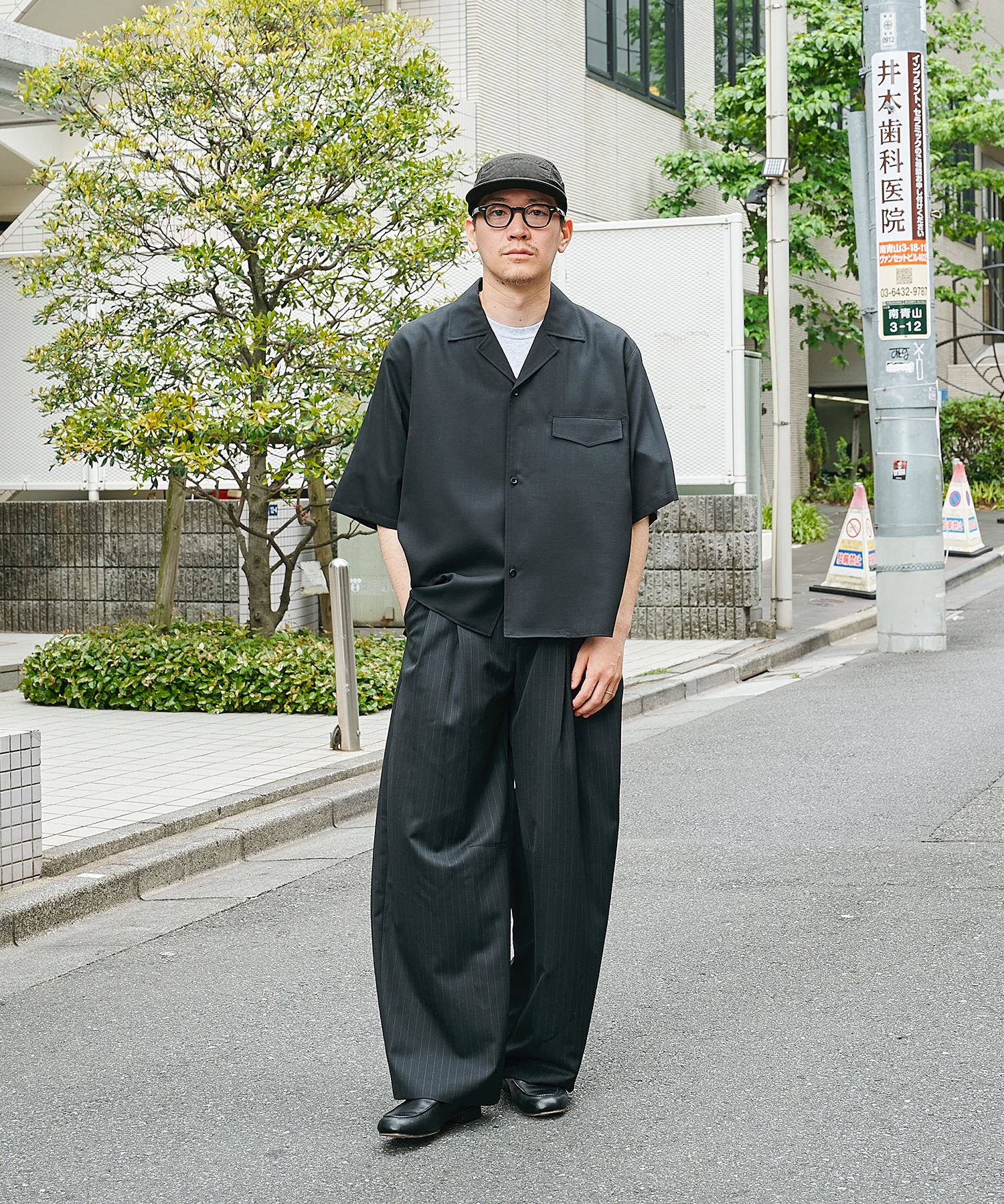 2Tuck Curve Slacks STUDIOUS