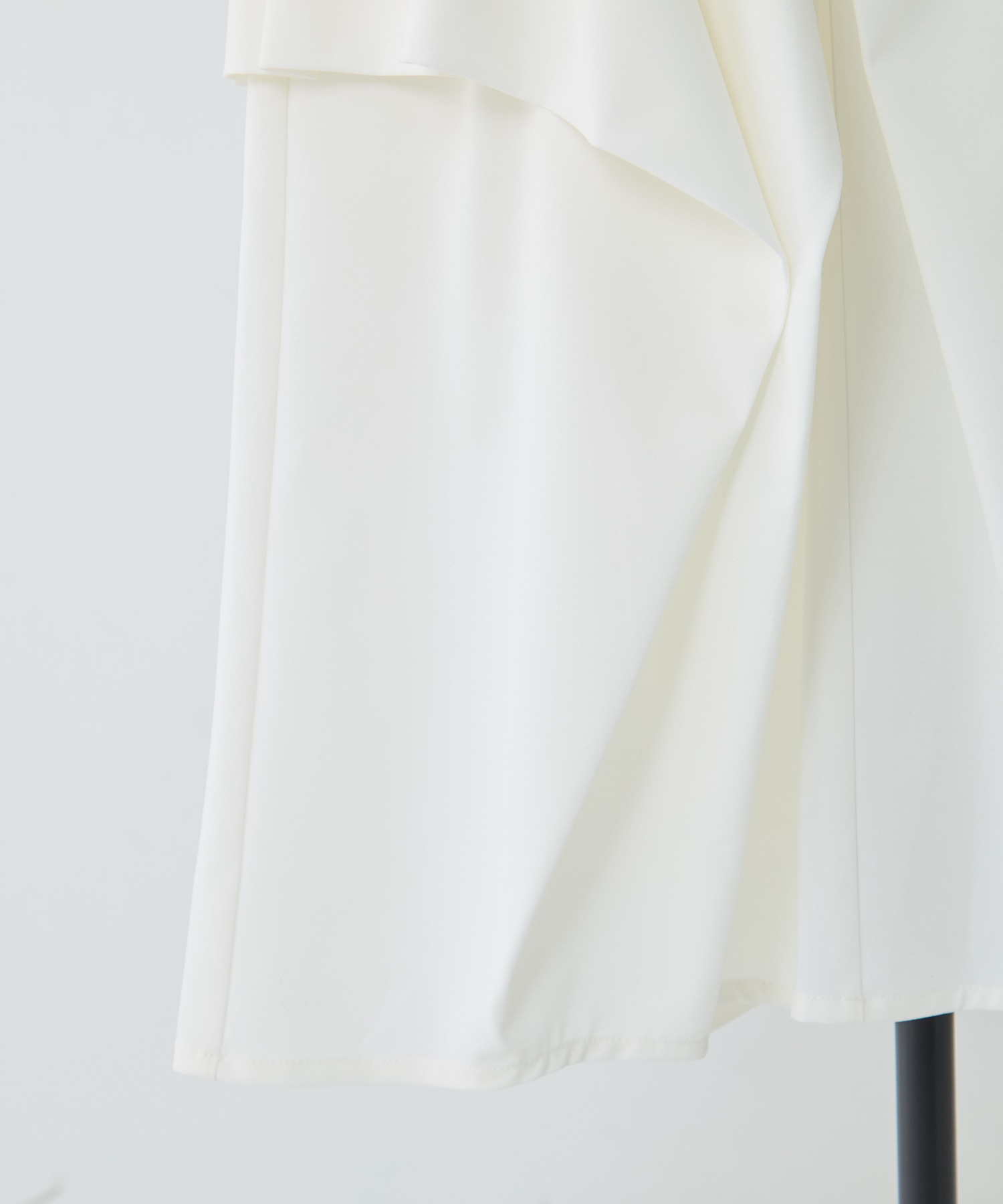 別注 RUFFLE PANTS TAAKK