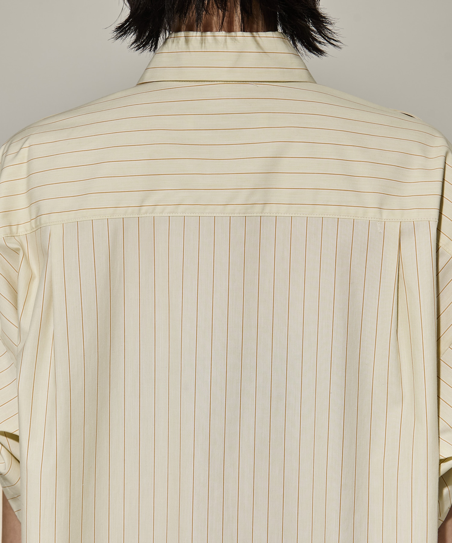 Square belt Shirt UJOH