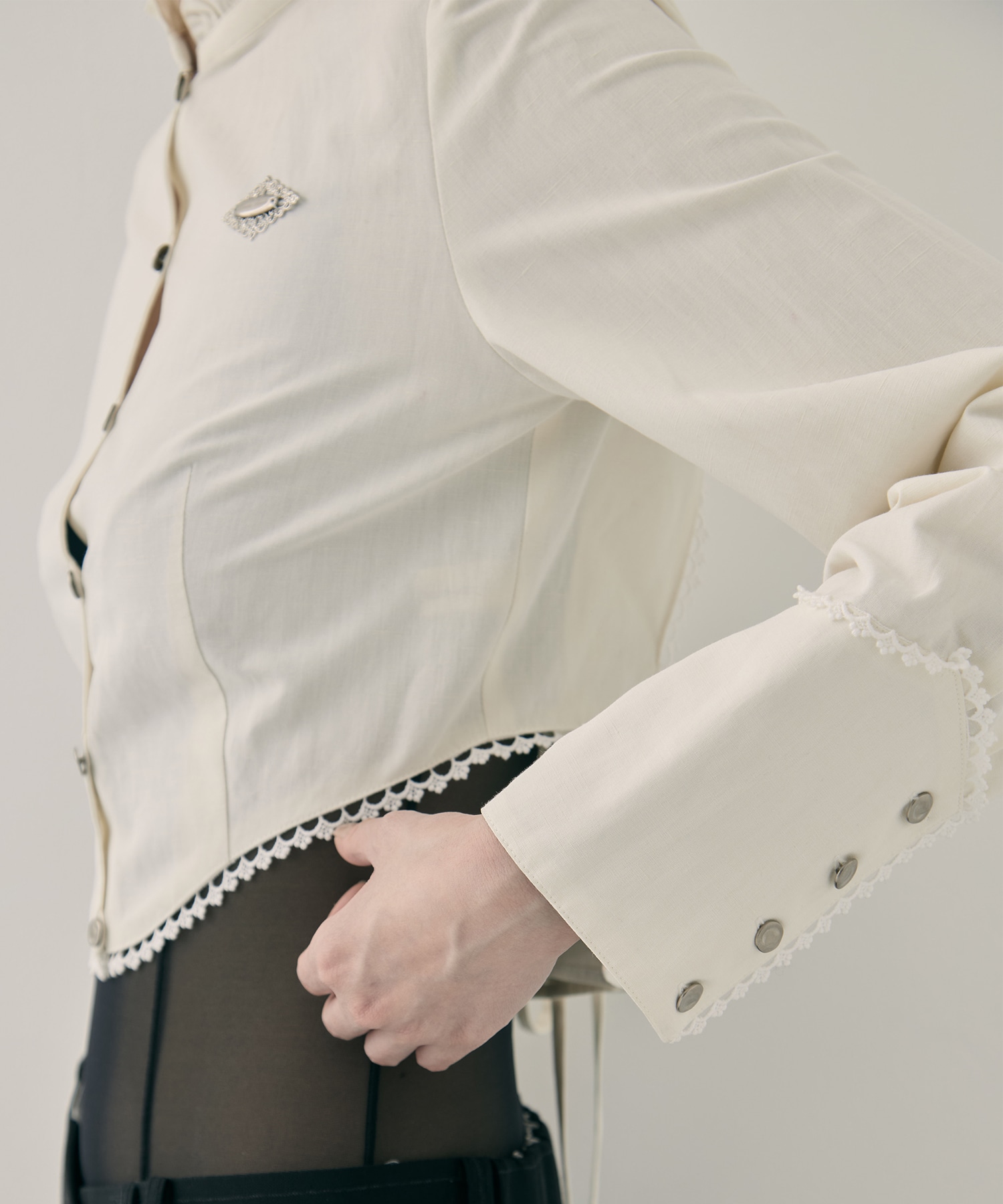 back curtain cropped blouse tanakadaisuke