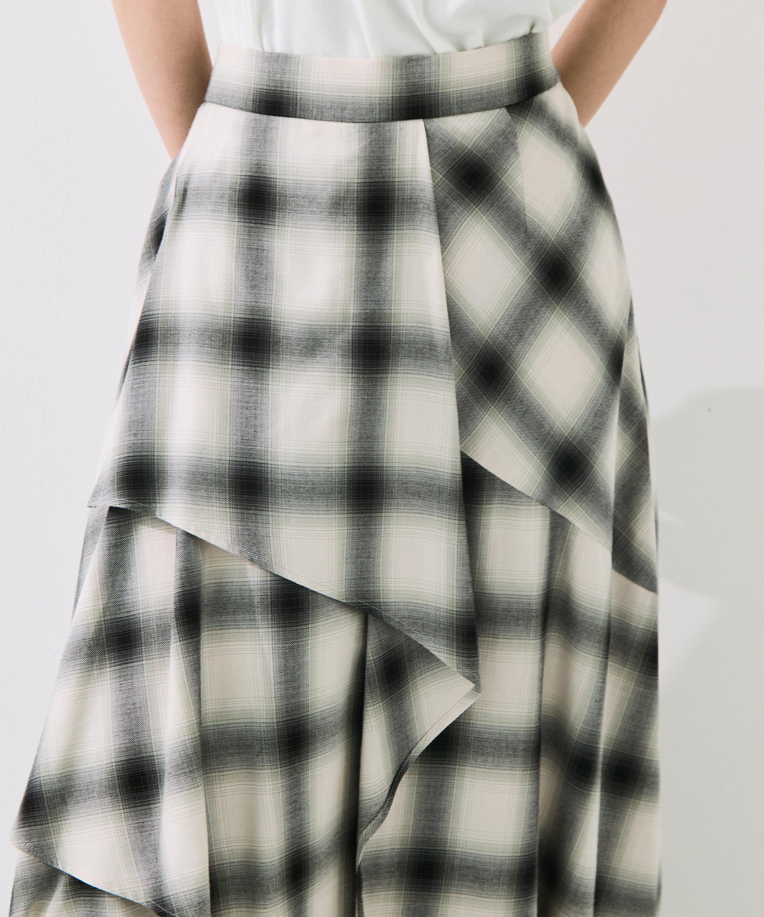 Layered Flare Skirt STUDIOUS