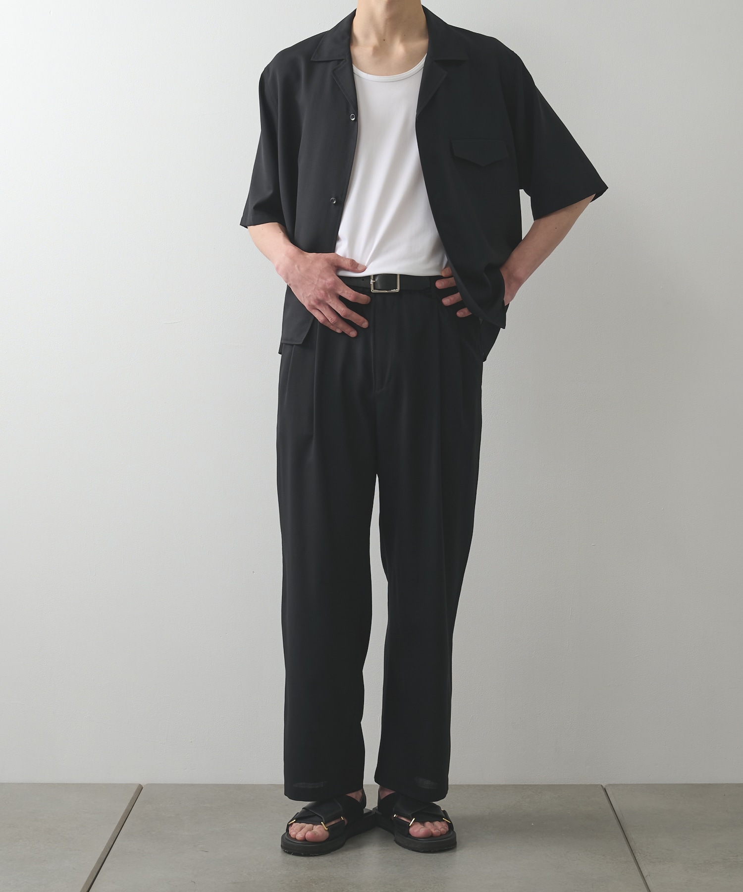 Extra Wool Easy Curve Pants STUDIOUS