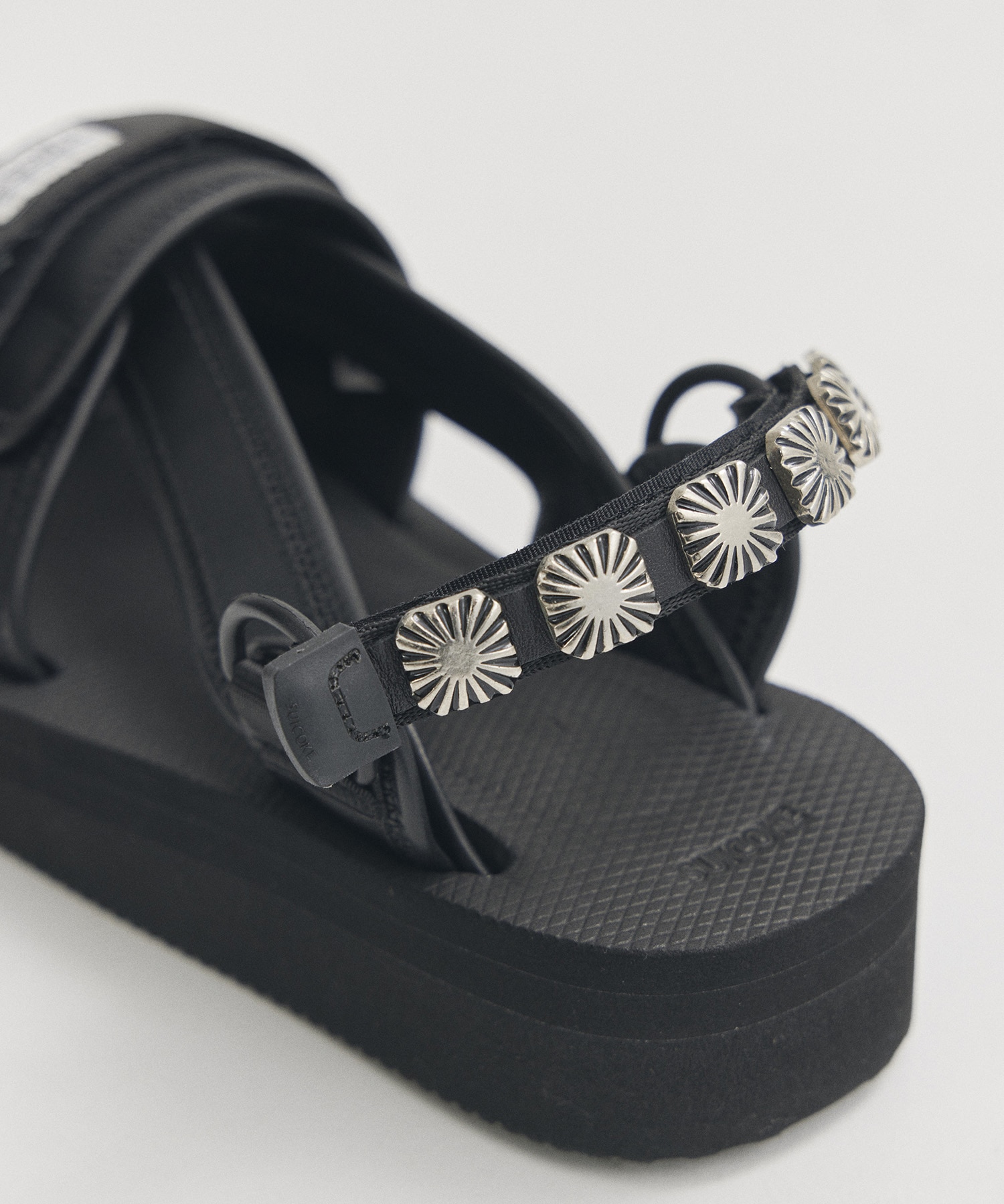 TOGA × SUICOKE TONO TOGA