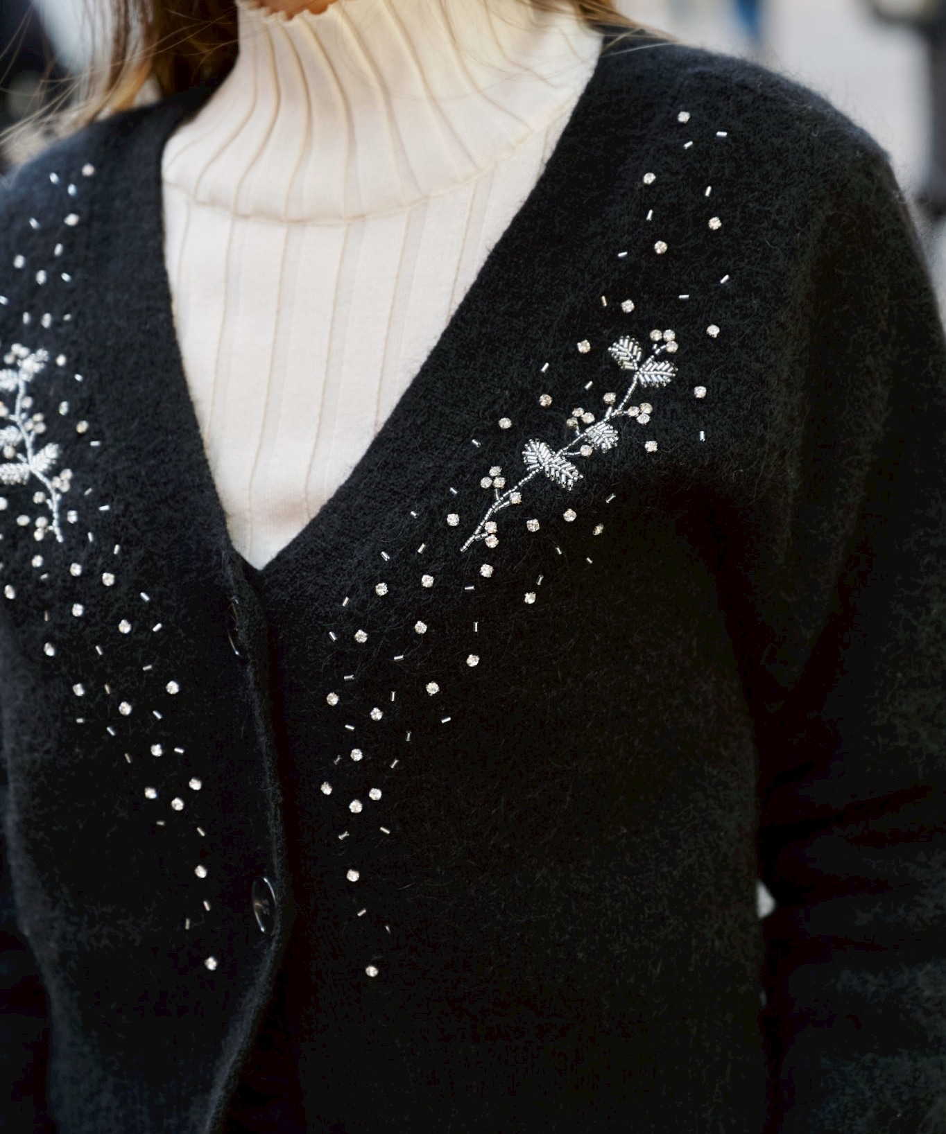 Jacquard-knit V-neck cardigan FETICO