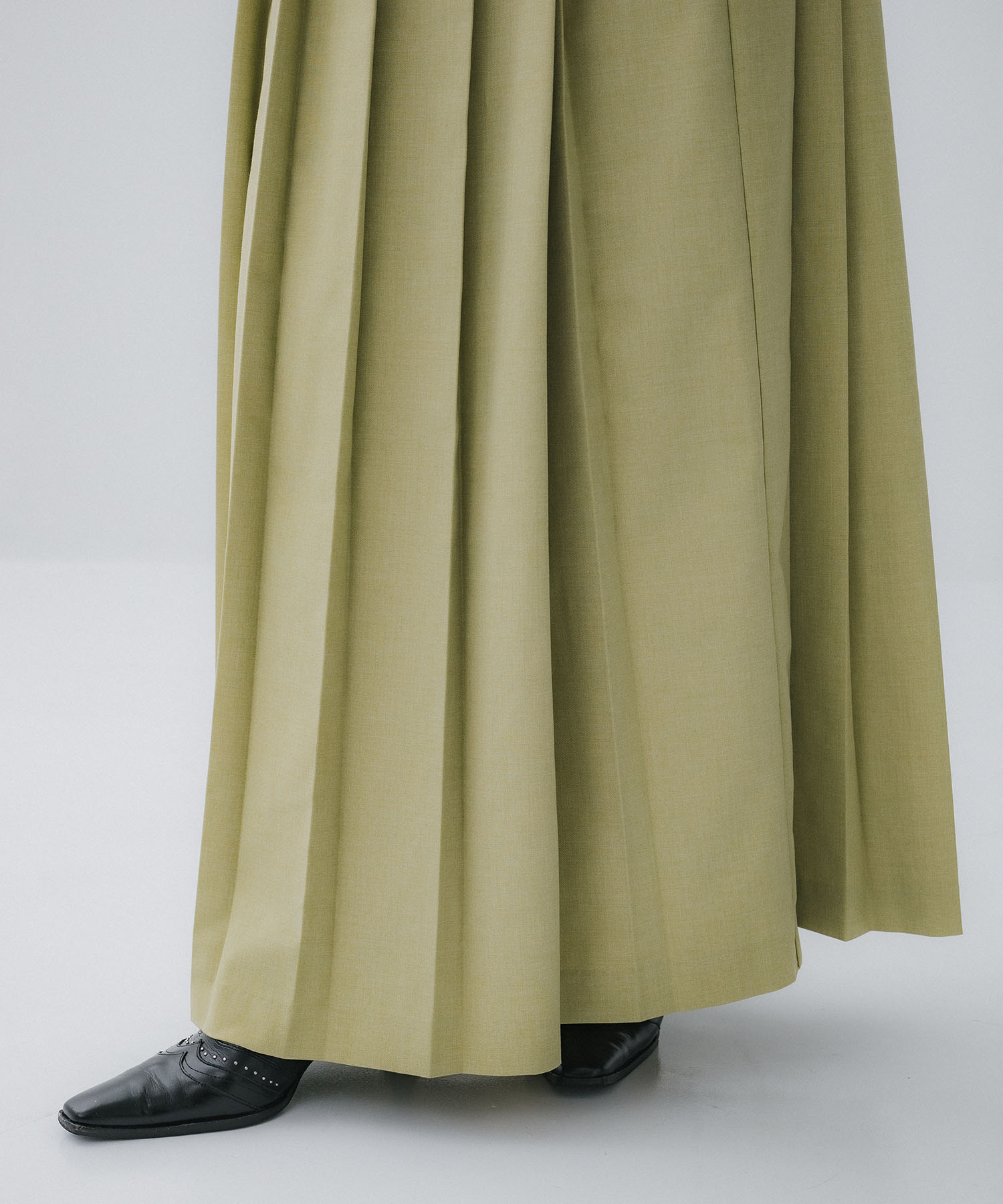 SHORT JACKET WITH PLEATS WRAP SKIRT AMERI