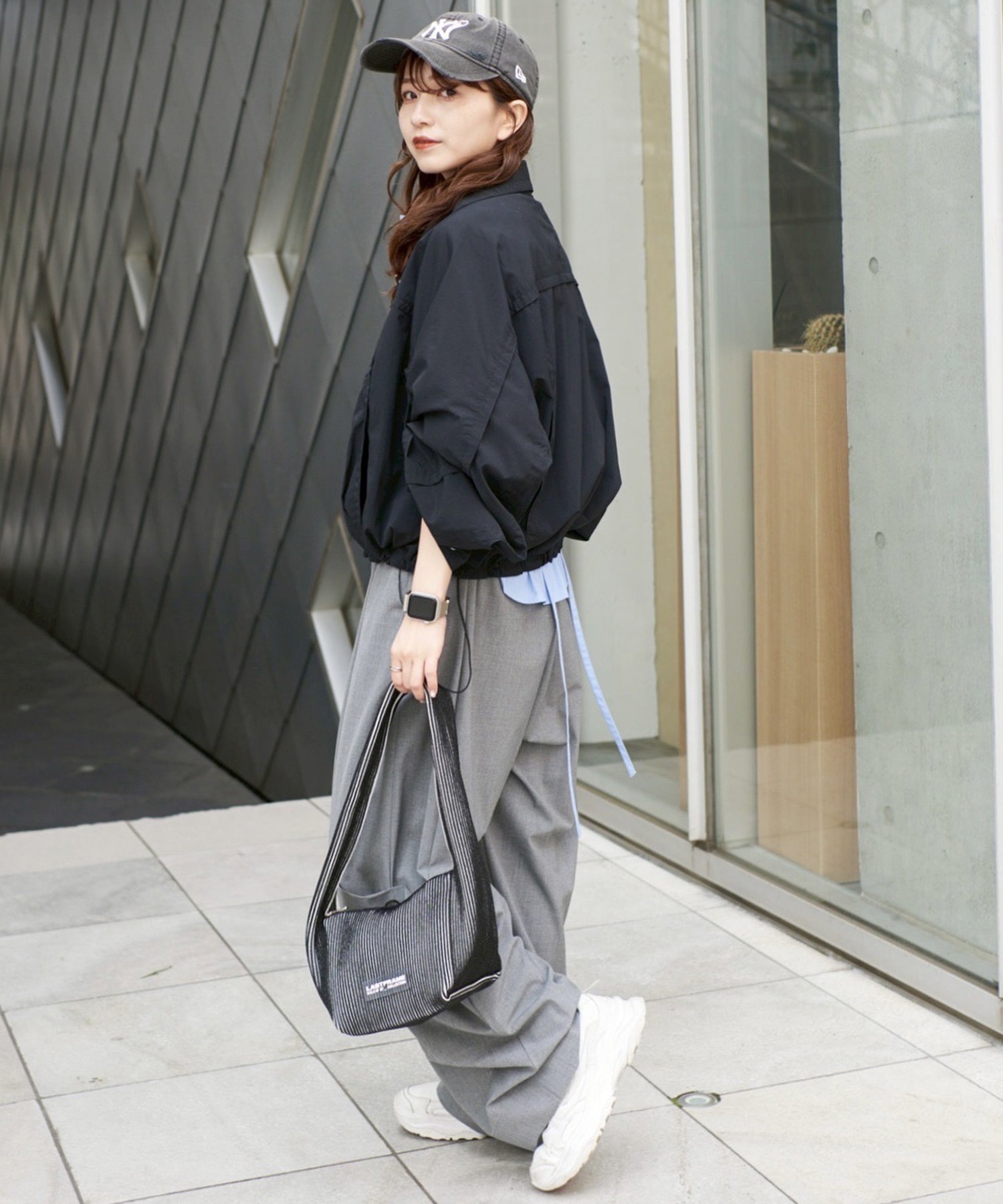 Barrel Leg Cargo Trousers STUDIOUS