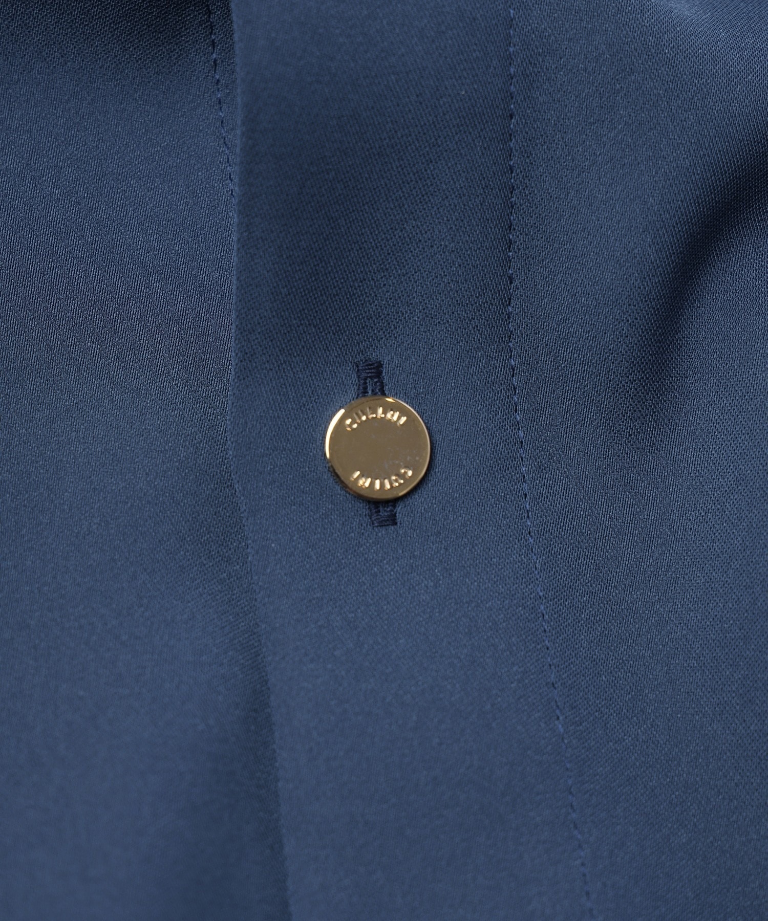 Double Satin Minimal Chin Tab Long Sleeve Shirt CULLNI