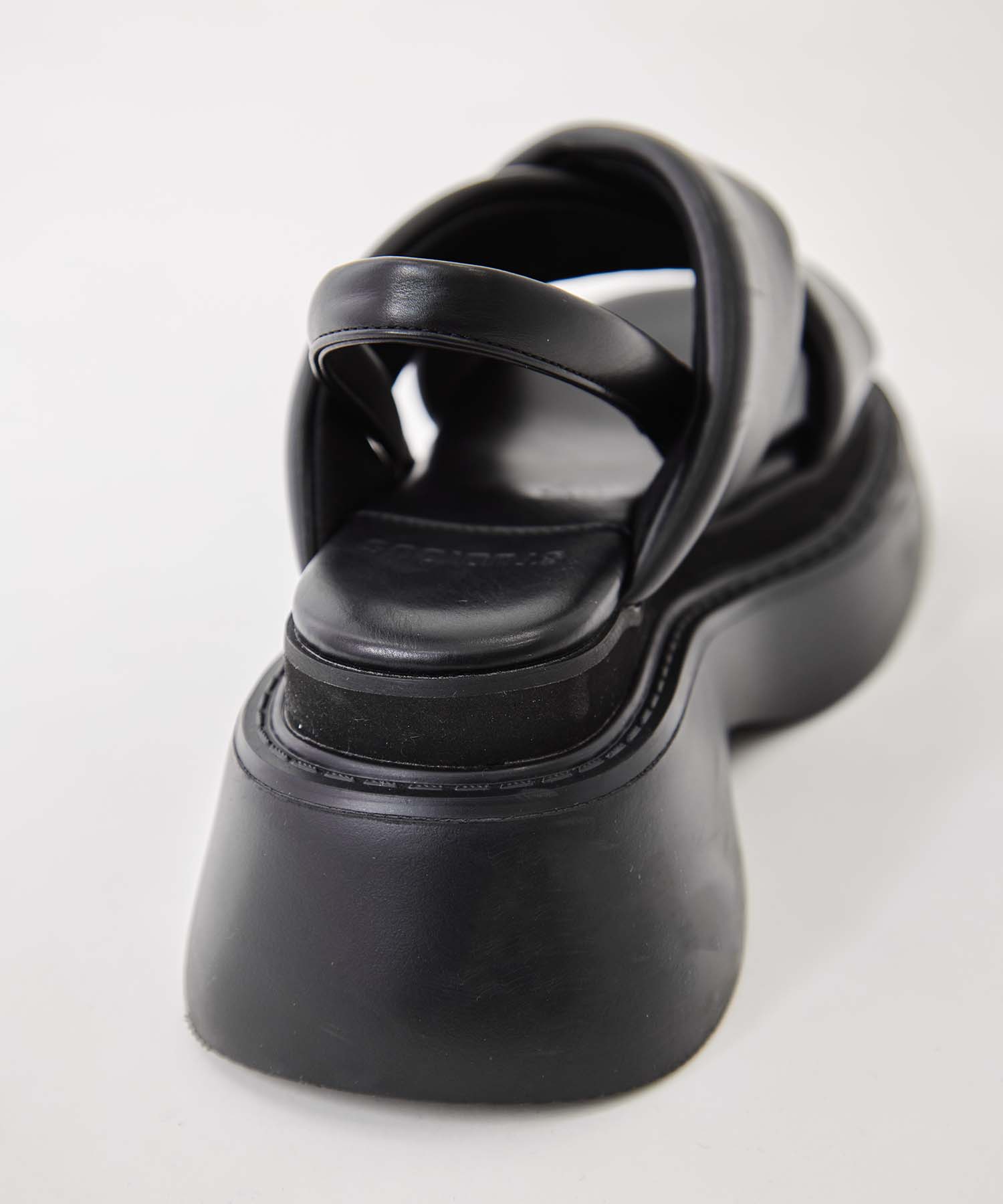 Padded Cross Sandals STUDIOUS