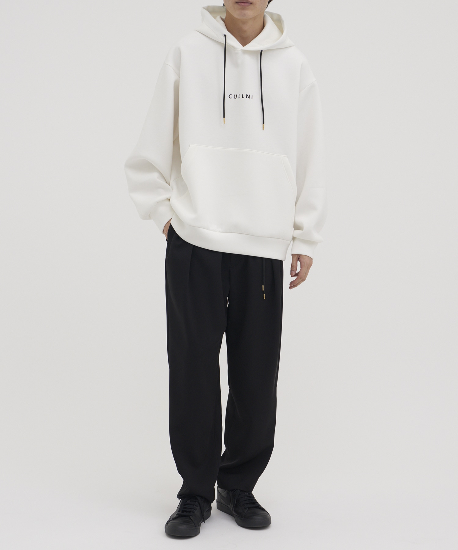 CULLNI Logo Embroidery Hoodie CULLNI