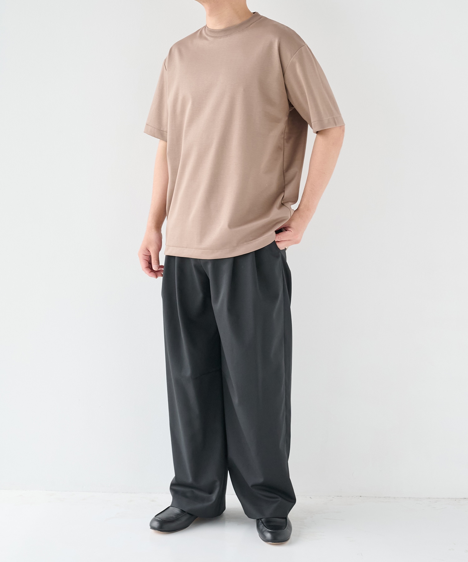 32G ロイヤルクール レギュラーTシャツ STUDIOUS