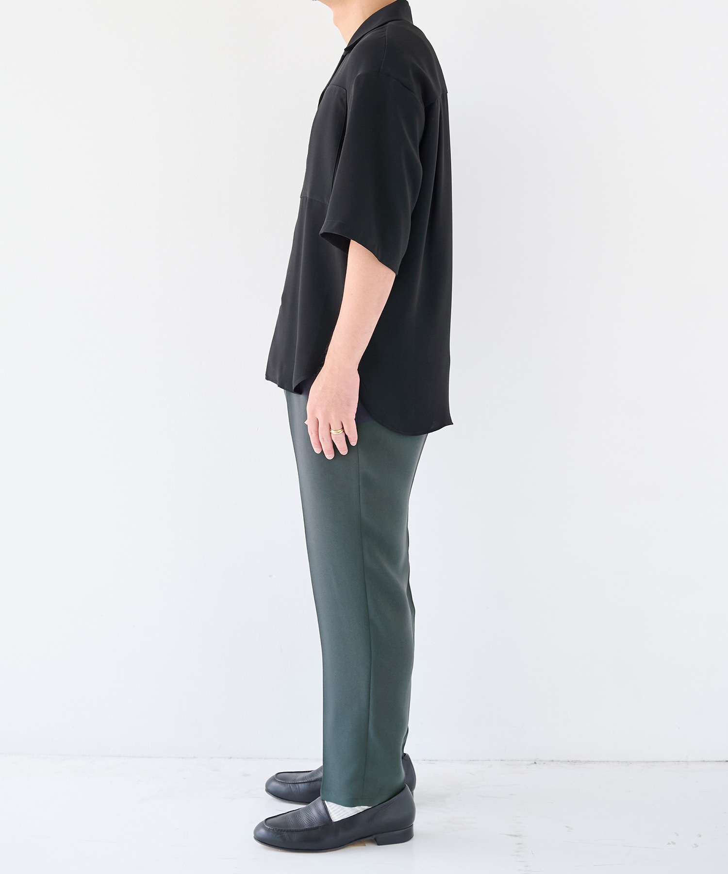 SUMMER ESSENTIAL TAPERED PANTS STUDIOUS