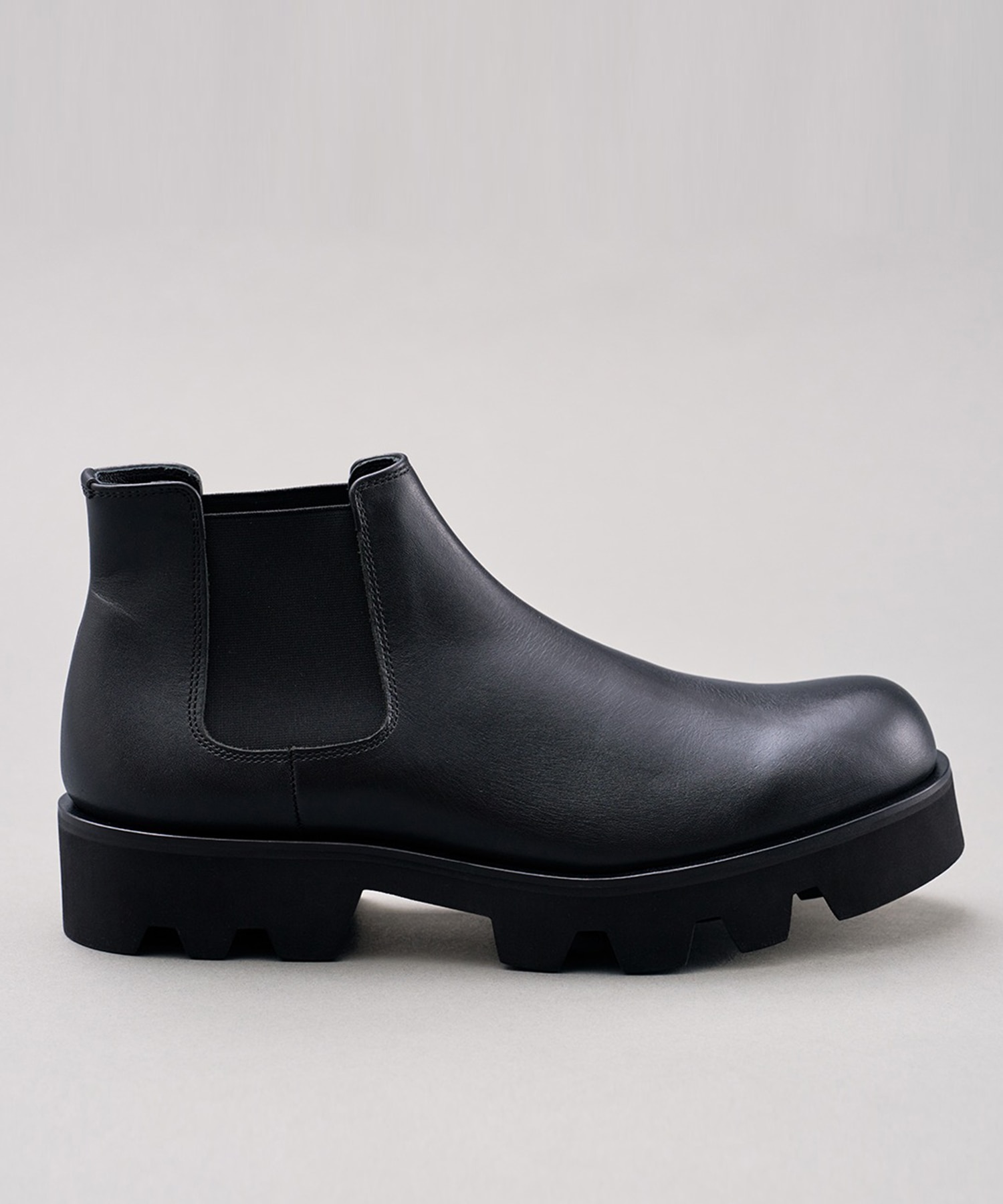 SIDE GORE BOOTS with Chunky Sole PADRONE