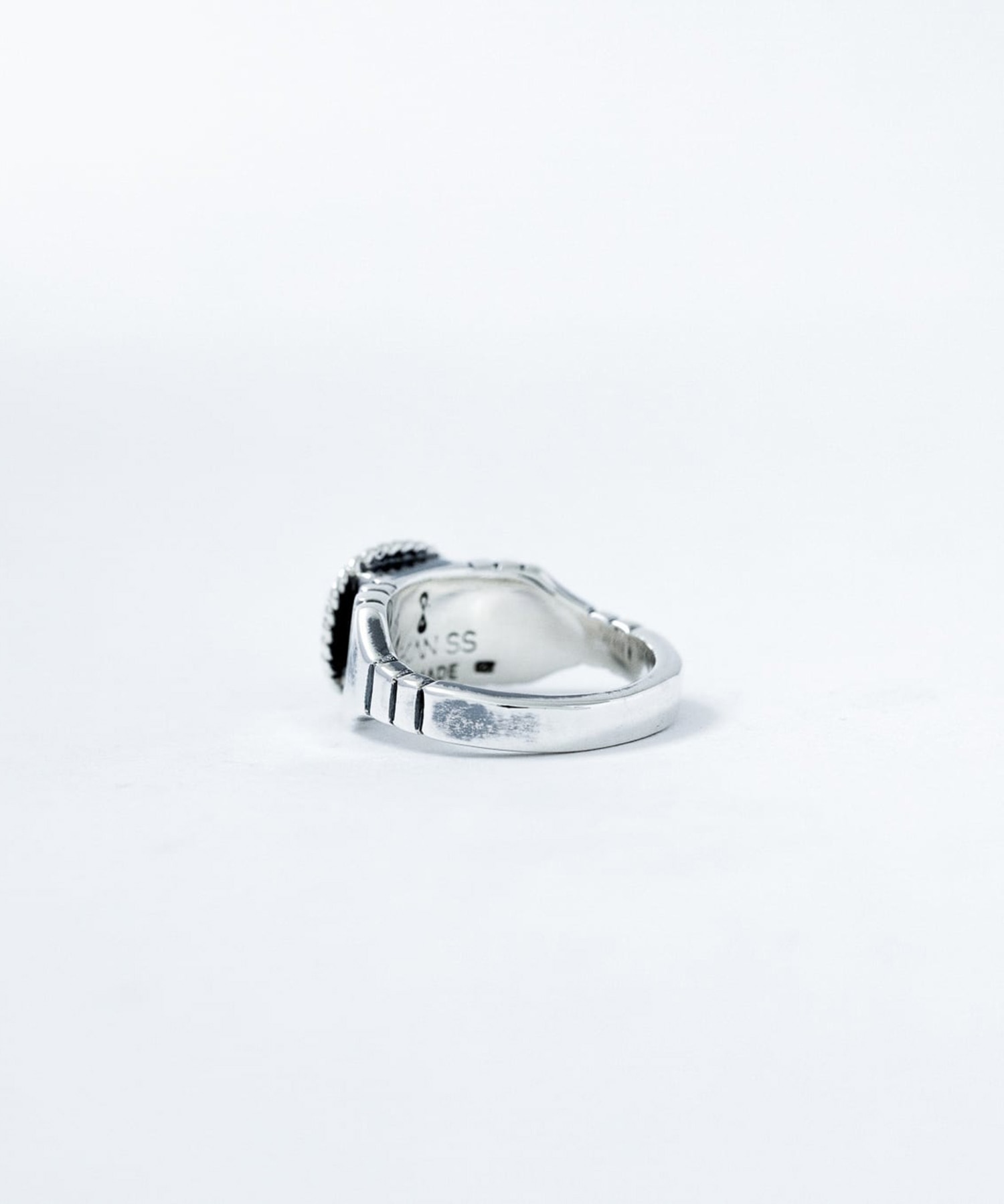 R-072 SV ラピスラズリ付き Brick ring【Signet】 WAKAN SILVER SMITH