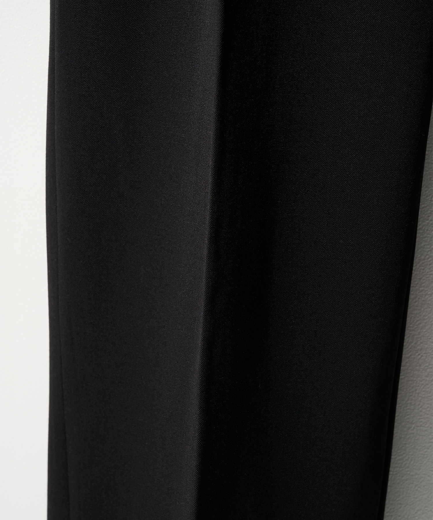META TROUSERS OUAT