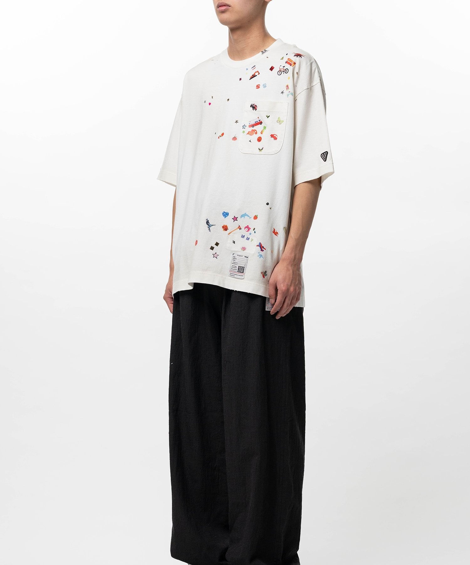 J16TS821 KIDS STICKER TEE Maison MIHARA YASUHIRO