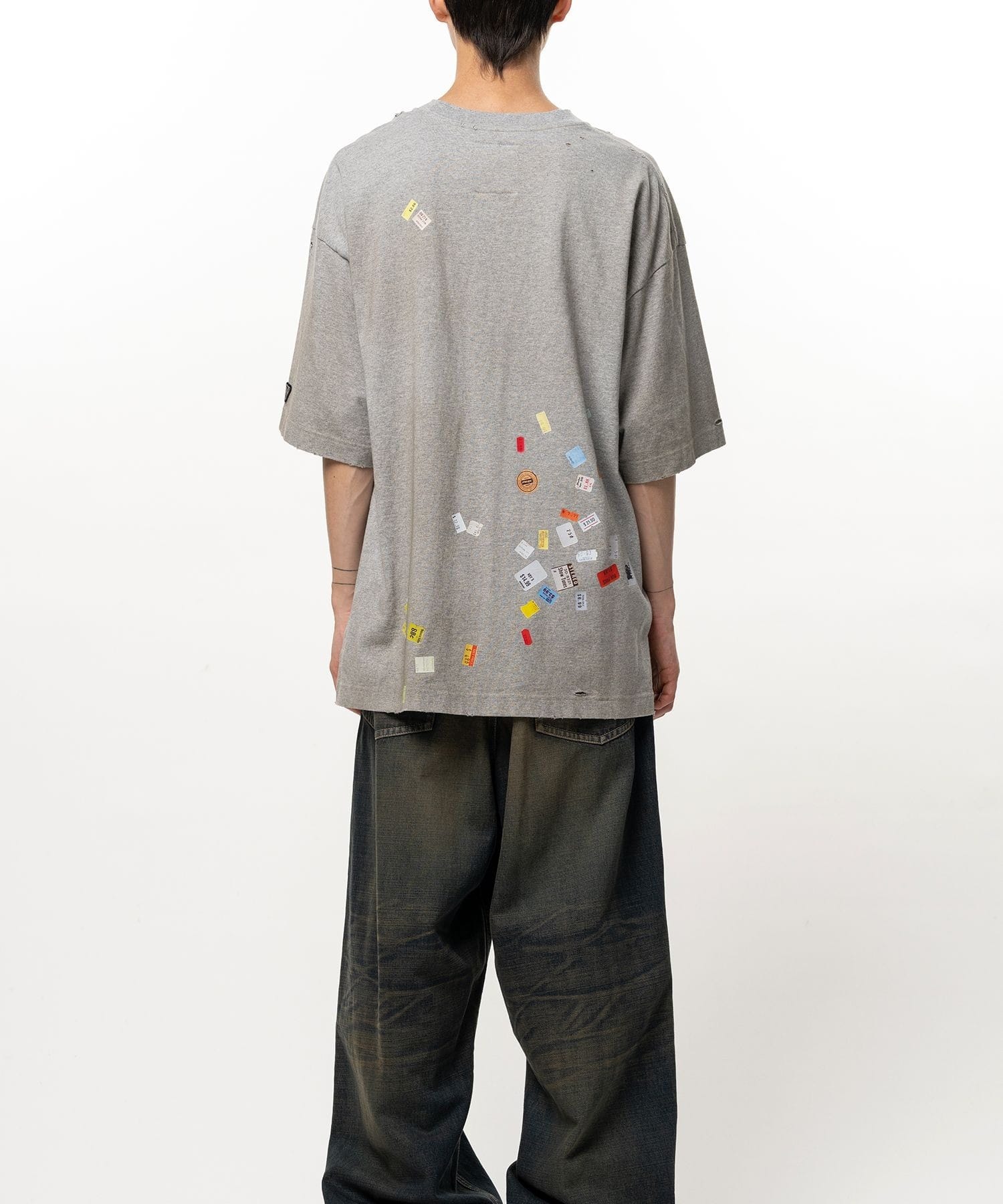 PRICE STICKER TEE Maison MIHARA YASUHIRO