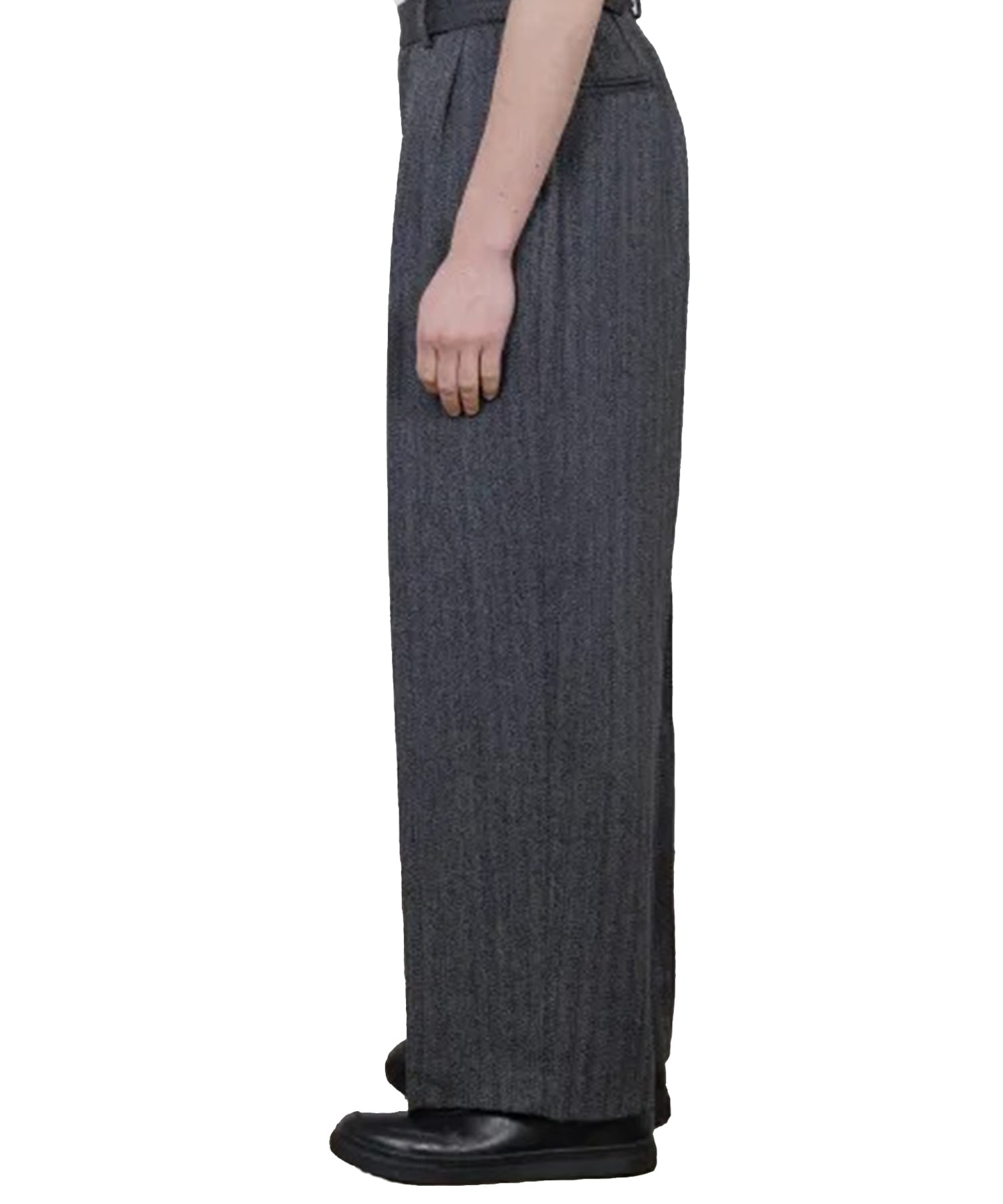 SINGLE PLEAT WIDE TROUSERS MARKAWARE/marka