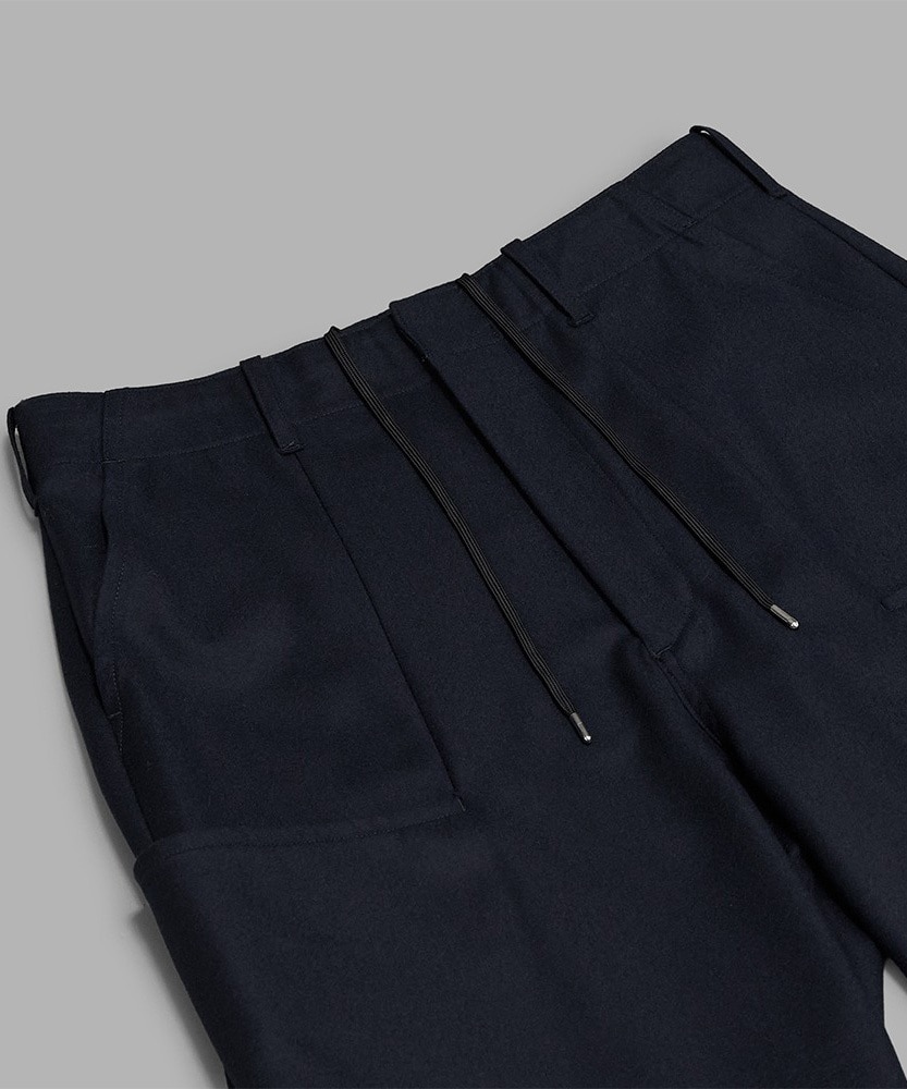 GERMETRY TROUSER ENCOMING