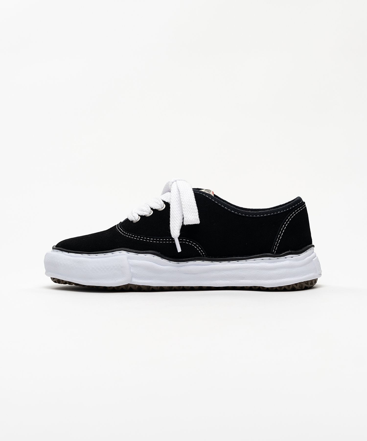 BAKER / original sole suede Low-Top sneaker Maison MIHARA YASUHIRO