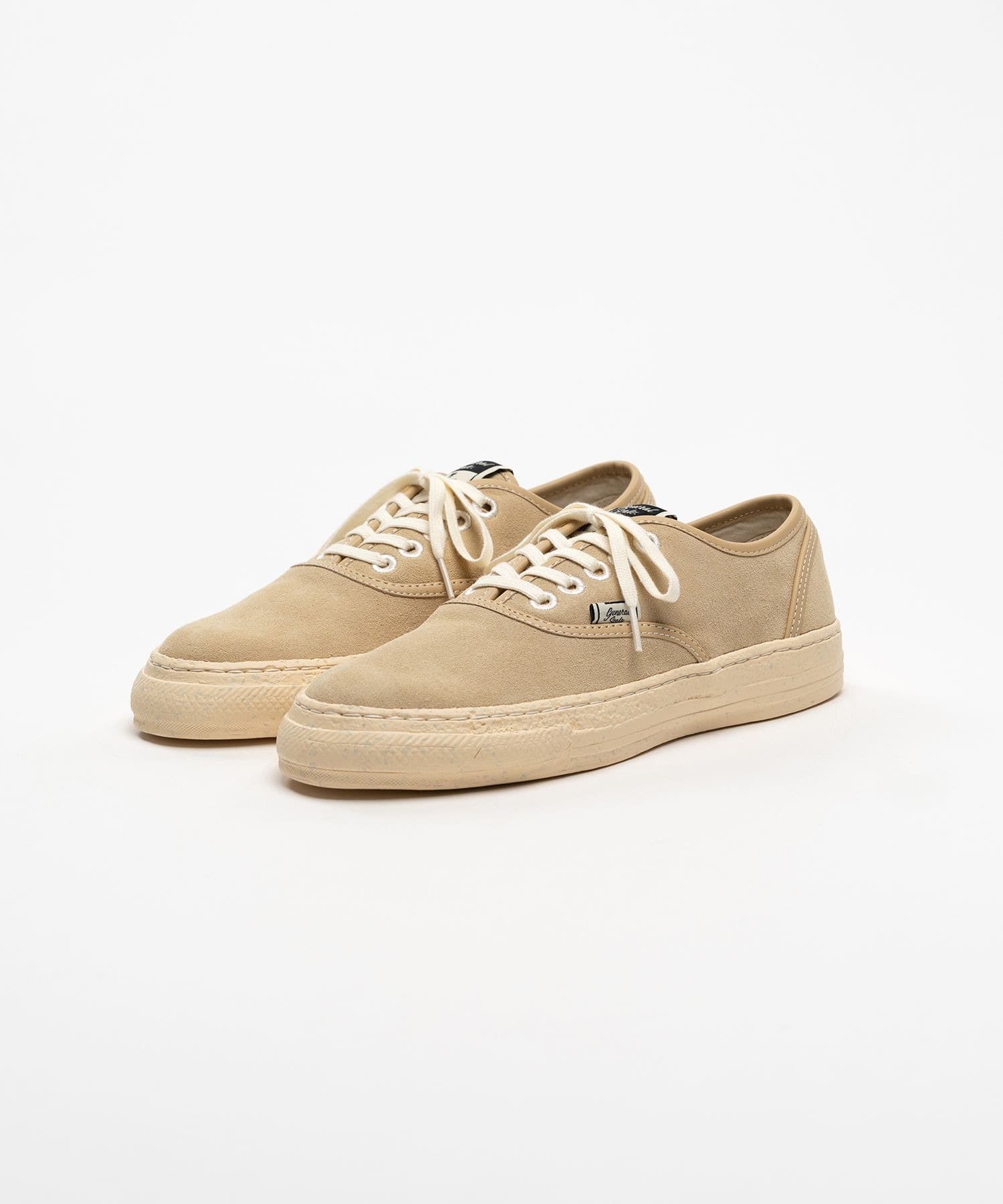 KIEFER / Suede Low-Top Sneakers General Scale.