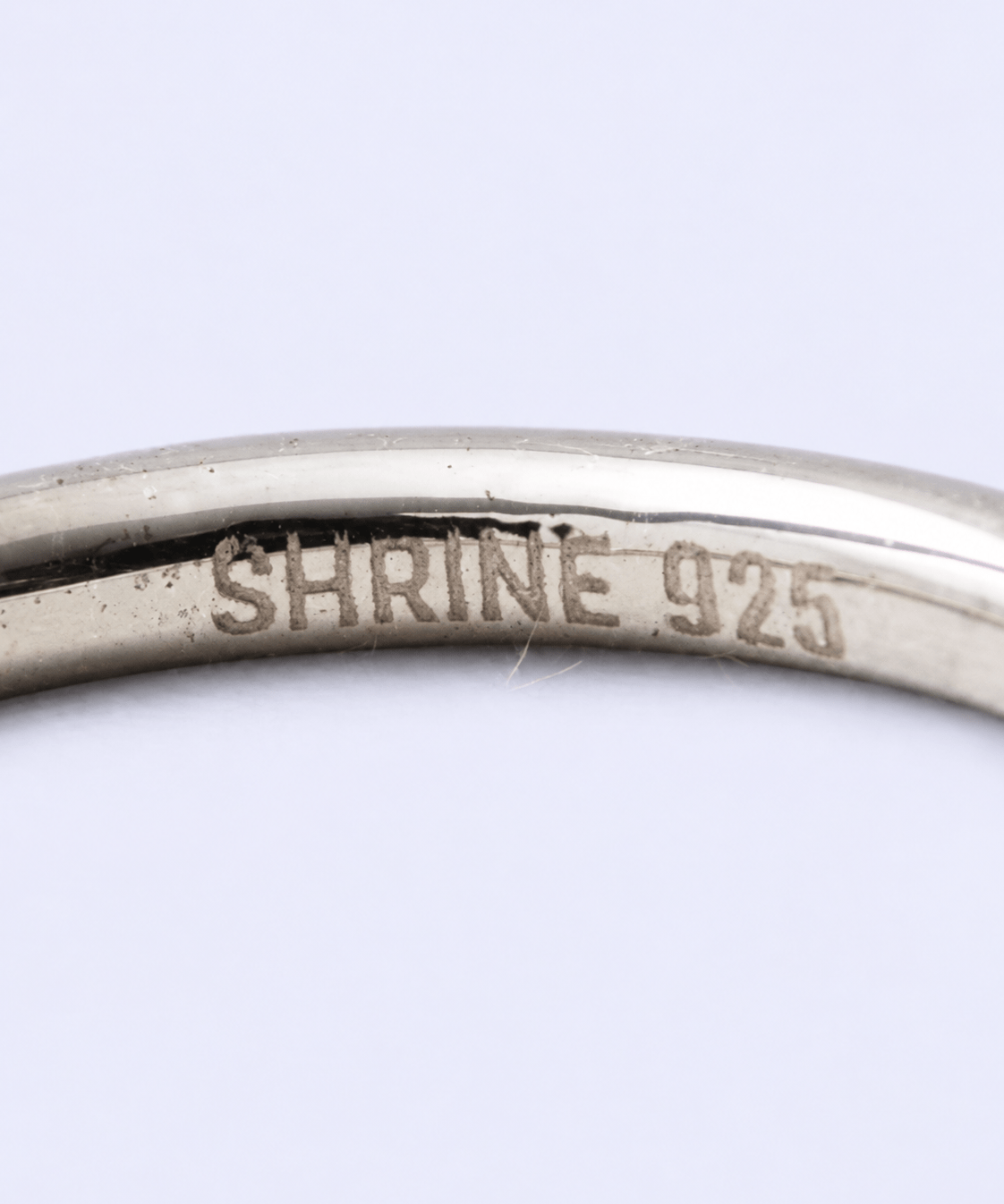 BASIC RING W/ STONE SLV/CLR SHRINE