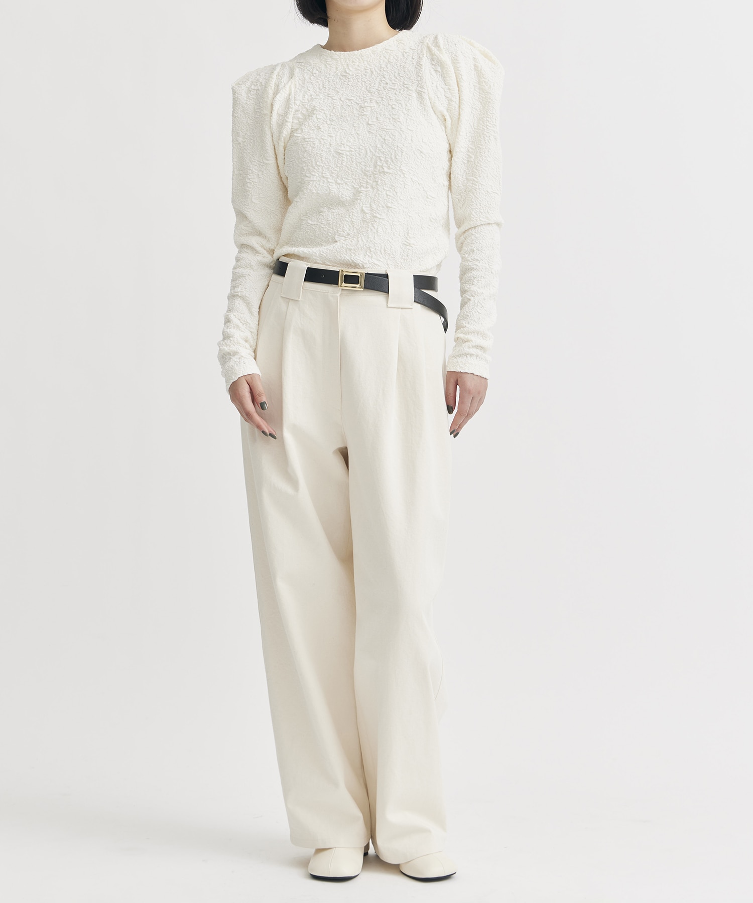 Mutton Sleeve Stretch Lace Top STUDIOUS
