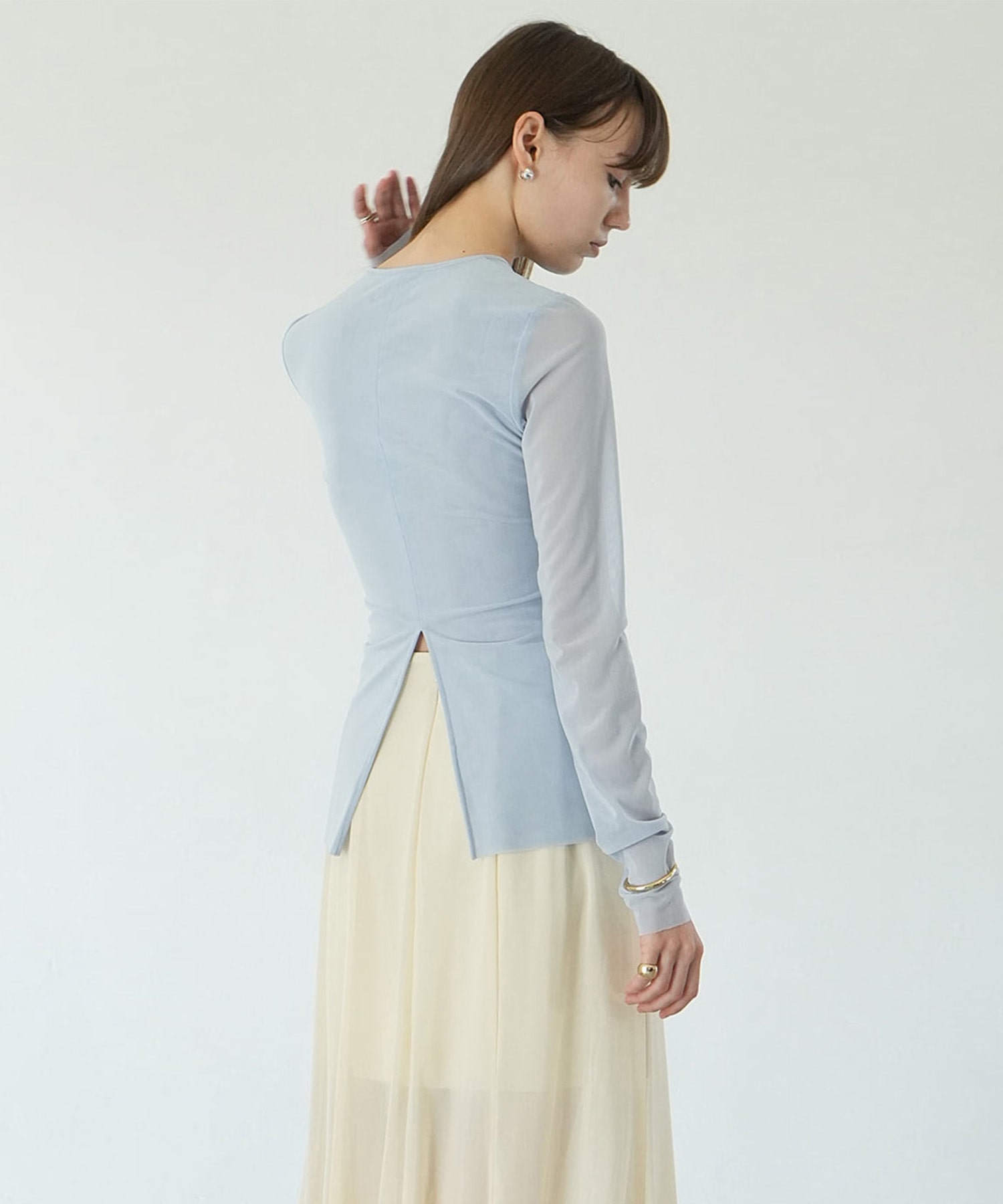 SHEER MESH CREW NECK TOPS CLANE