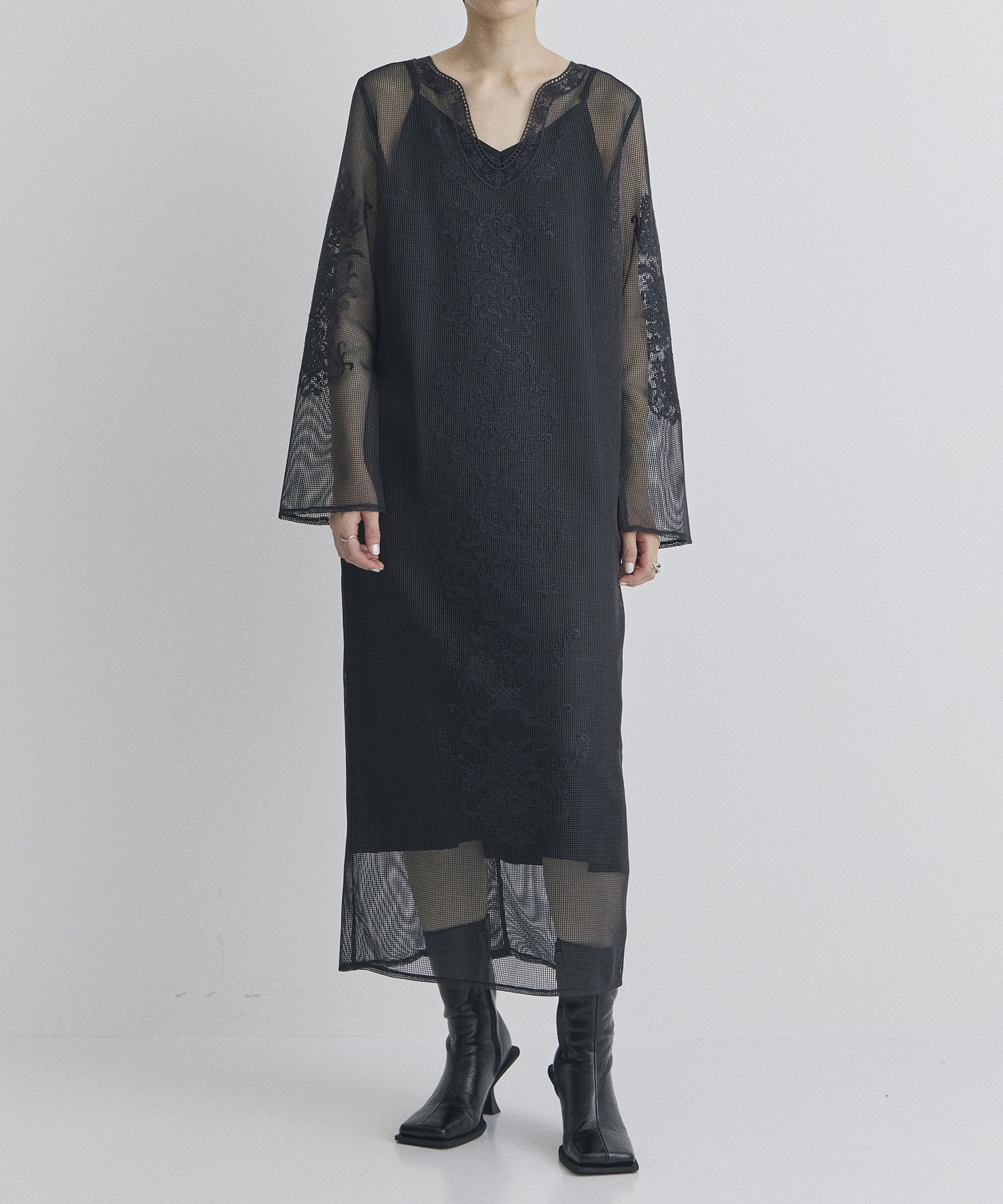 FLORA EMBROIDERY MESH DRESS AMERI