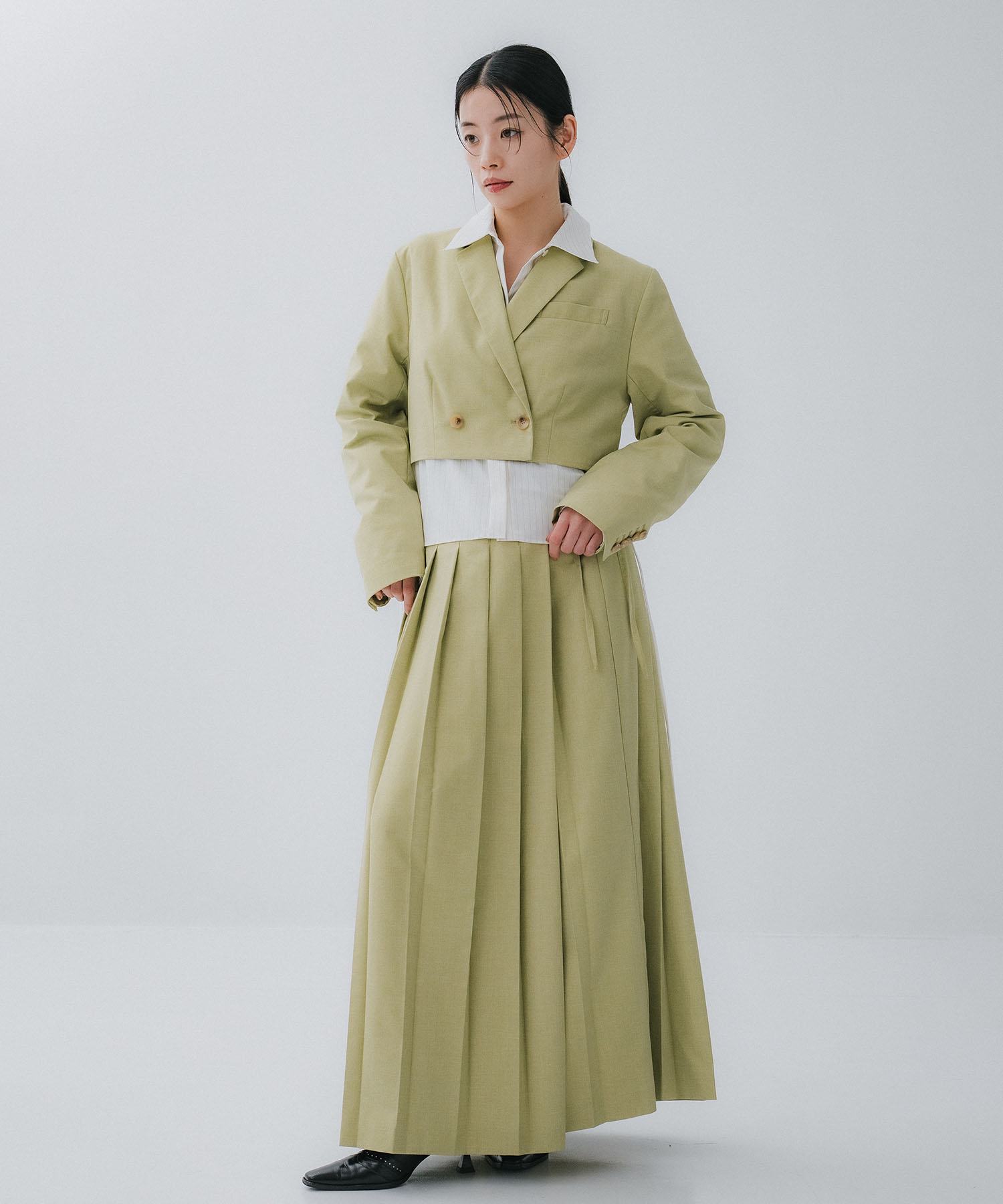 SHORT JACKET WITH PLEATS WRAP SKIRT AMERI