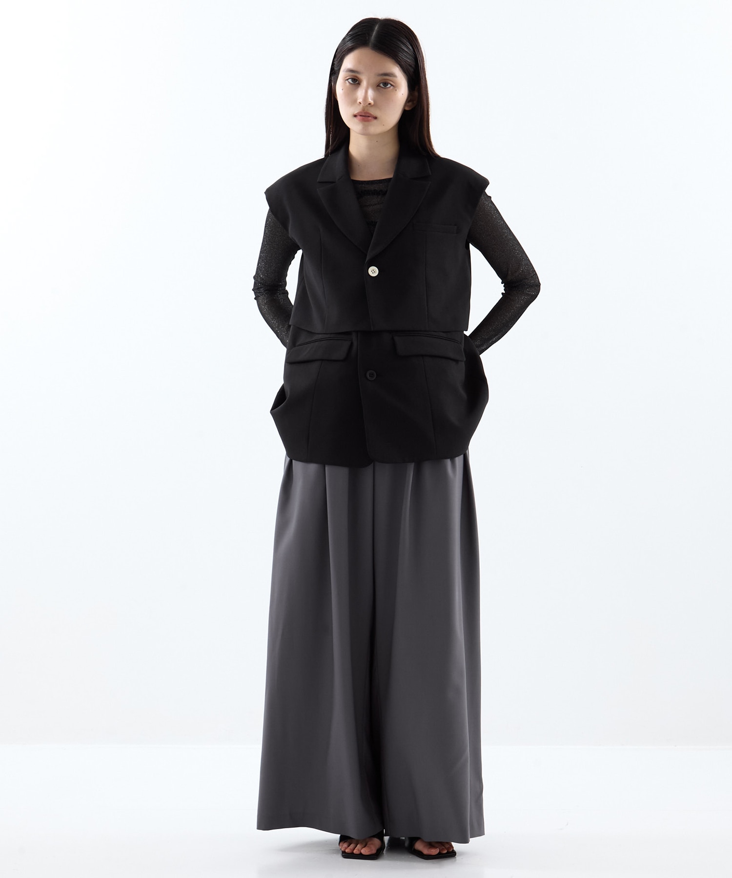 3WAY PIN TUCK LAYERED VEST AMERI