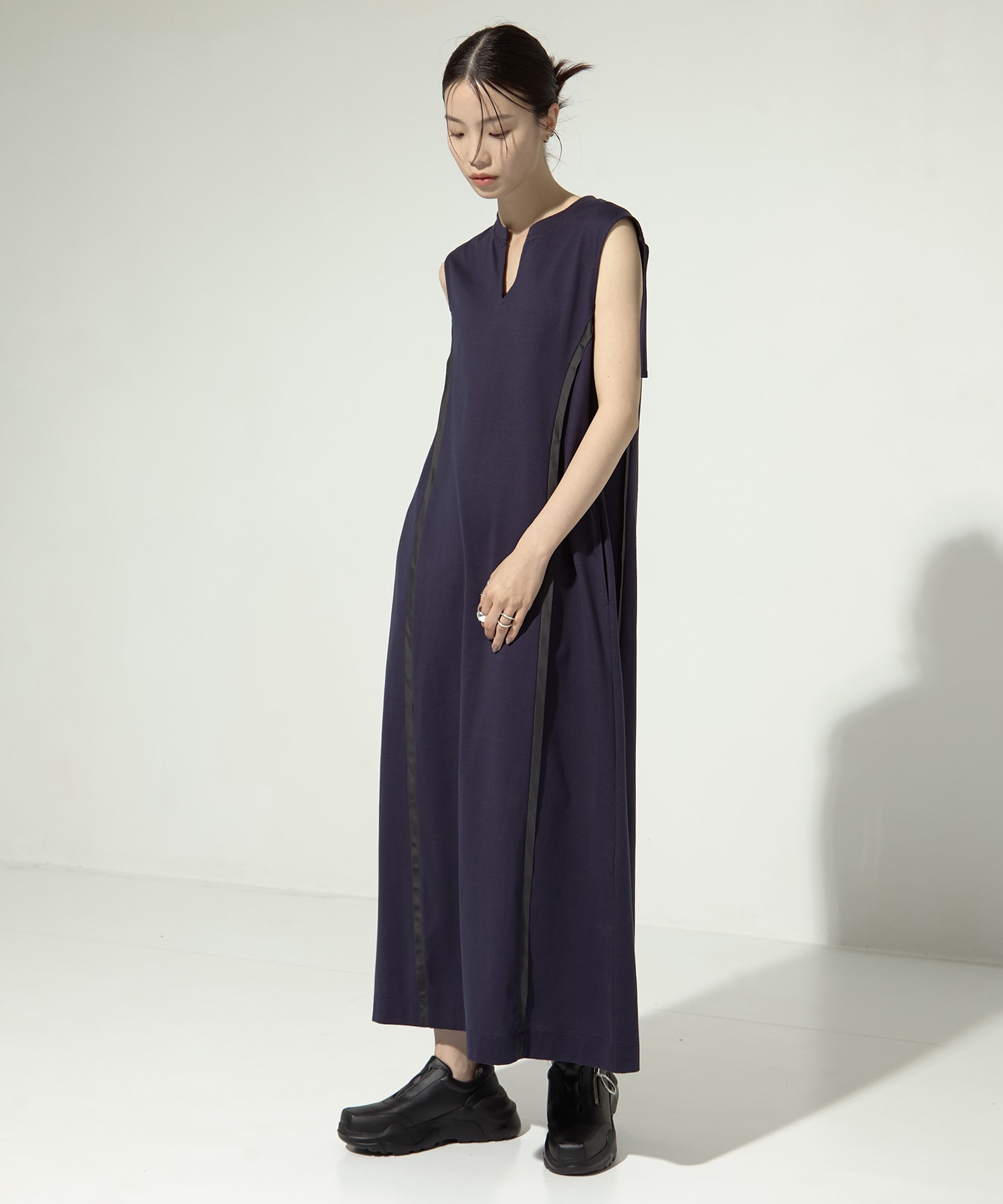 別注SIDE LINE DRESS CINOH
