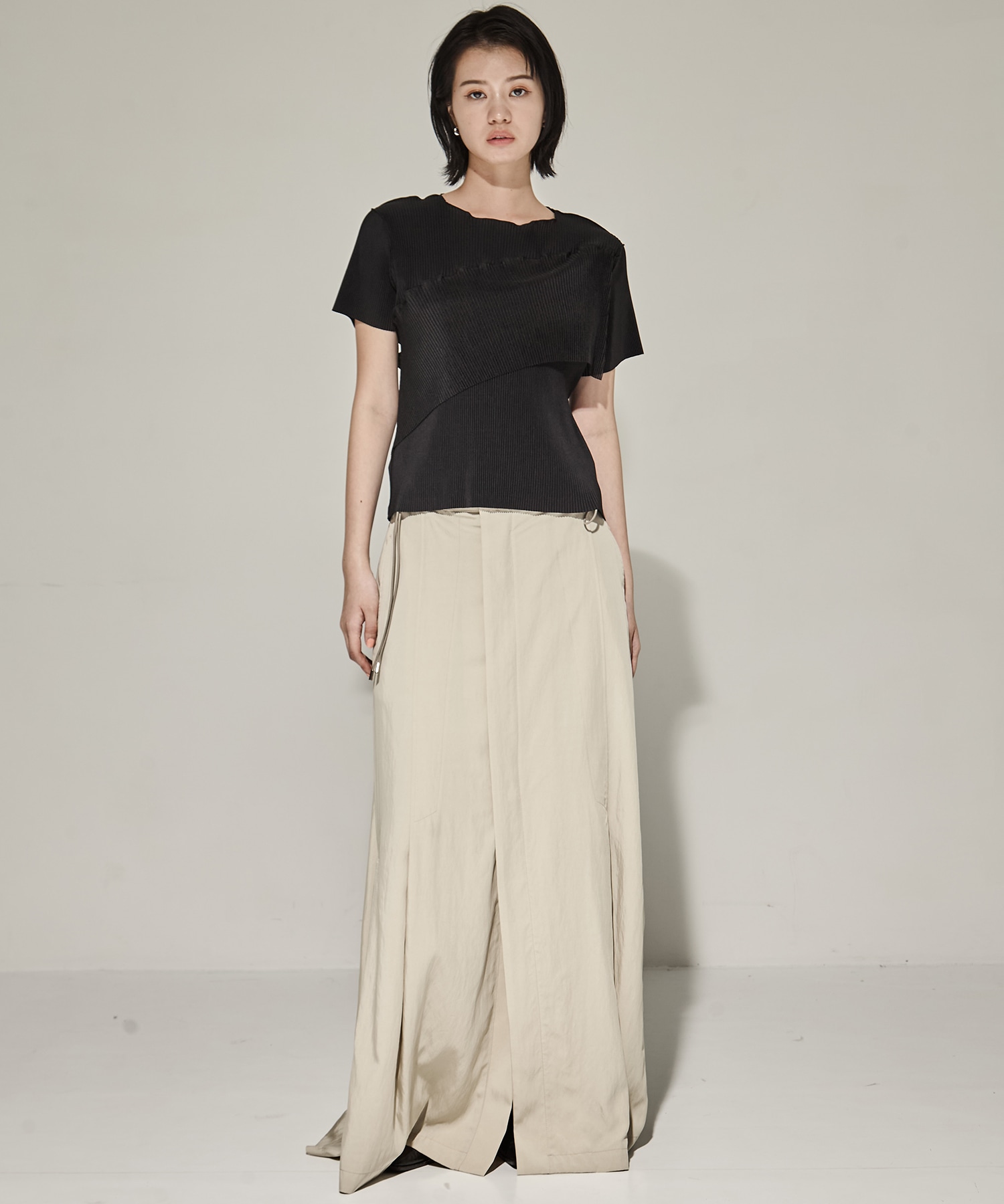 SPIRAL WAVE SHORT SLEEVE TOP kotohayokozawa