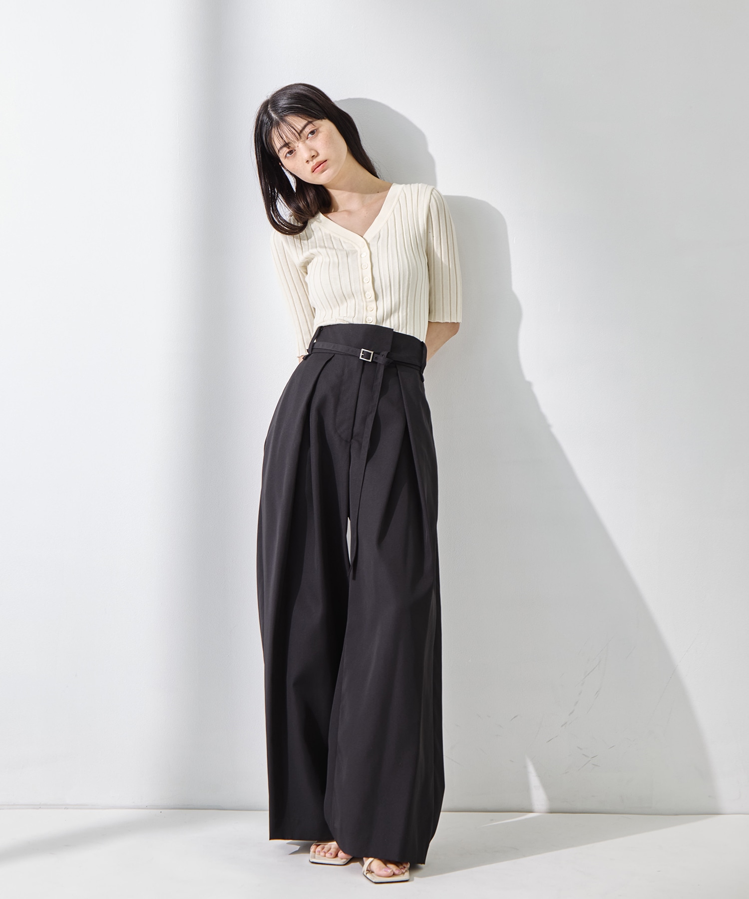 Back Asymmetry Chino Pants STUDIOUS