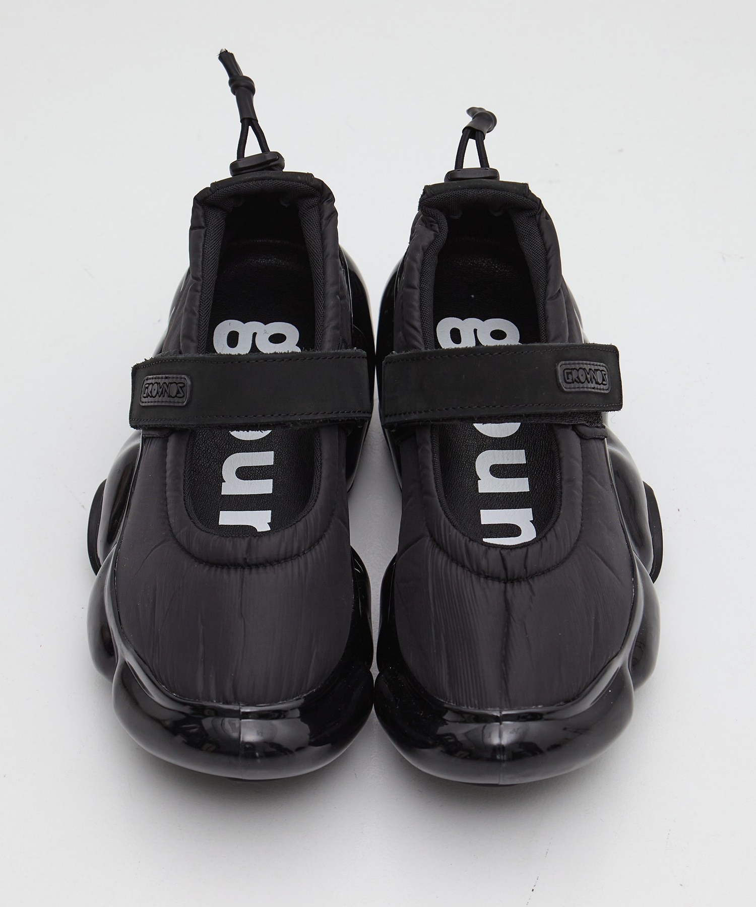 MOOPIE STRAP PUMPS grounds