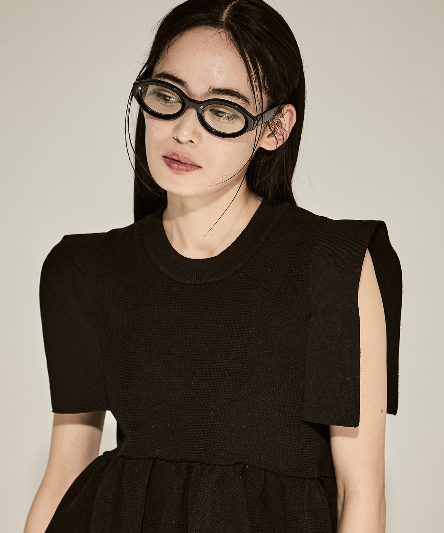 × BLANC OVAL TELEVISION-CUT GLASSES FETICO