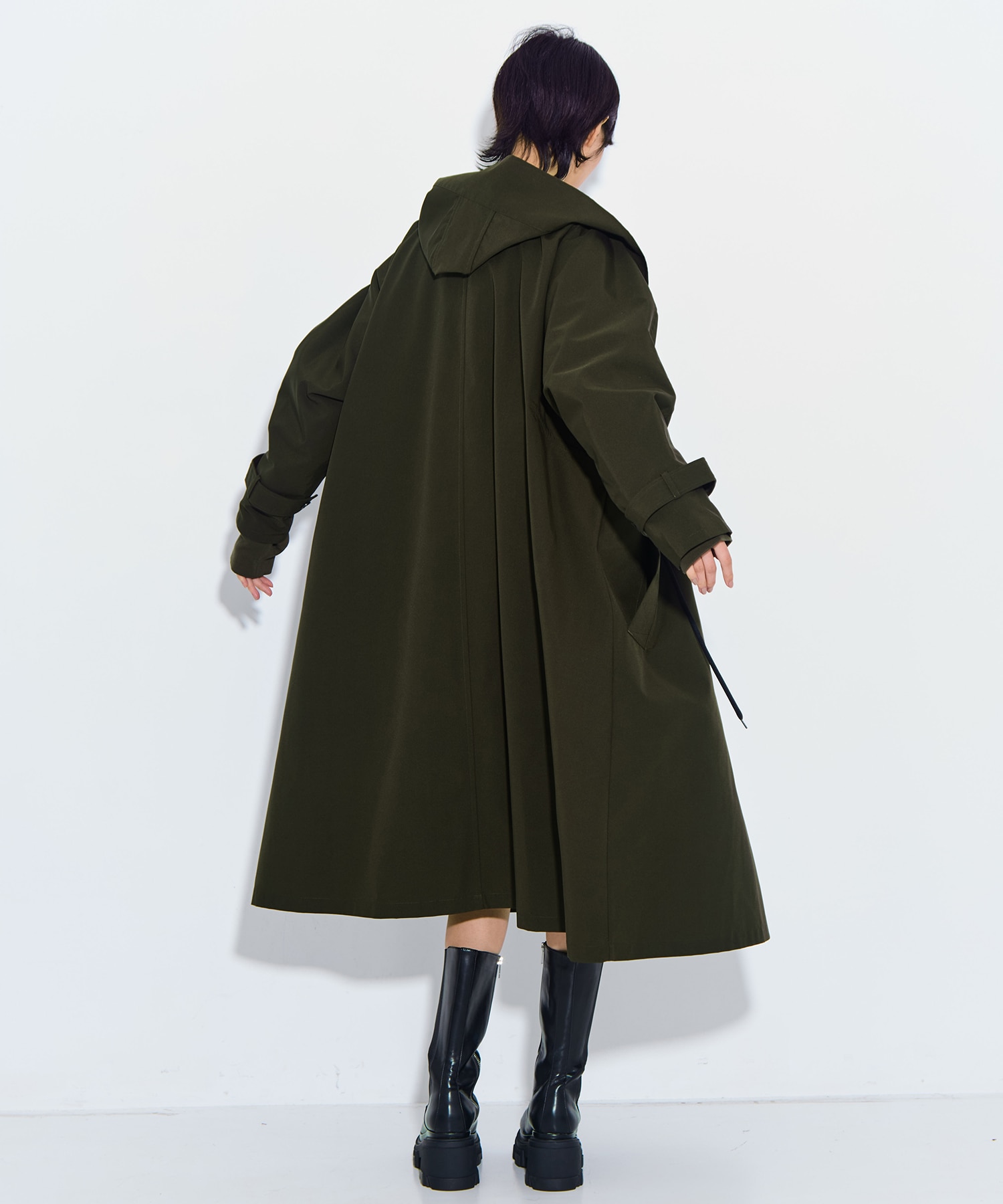 リサイクルシェルタフタ　トレンチコート VACHEMENT