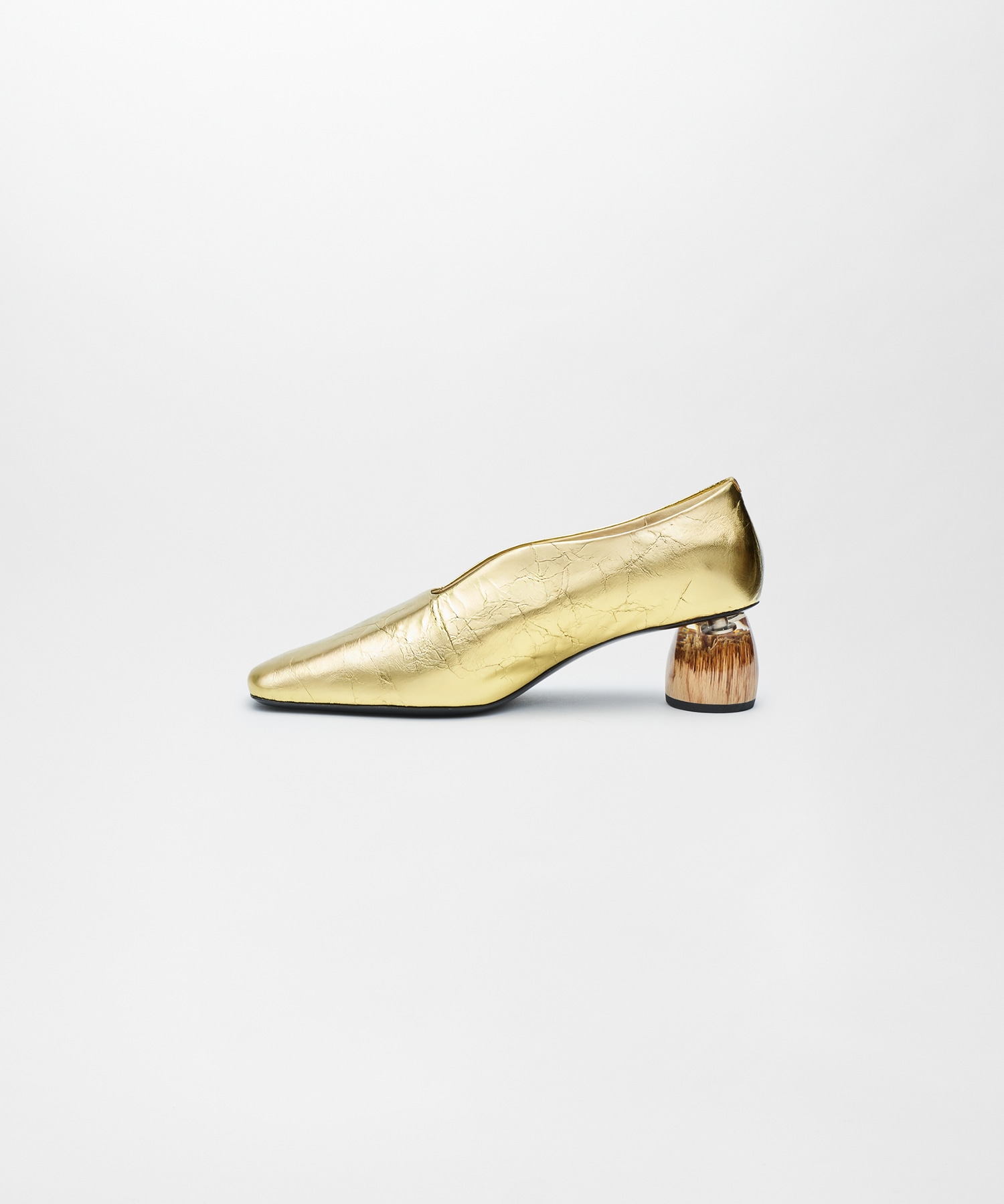 ARMA LEATHER PUMPS ALM