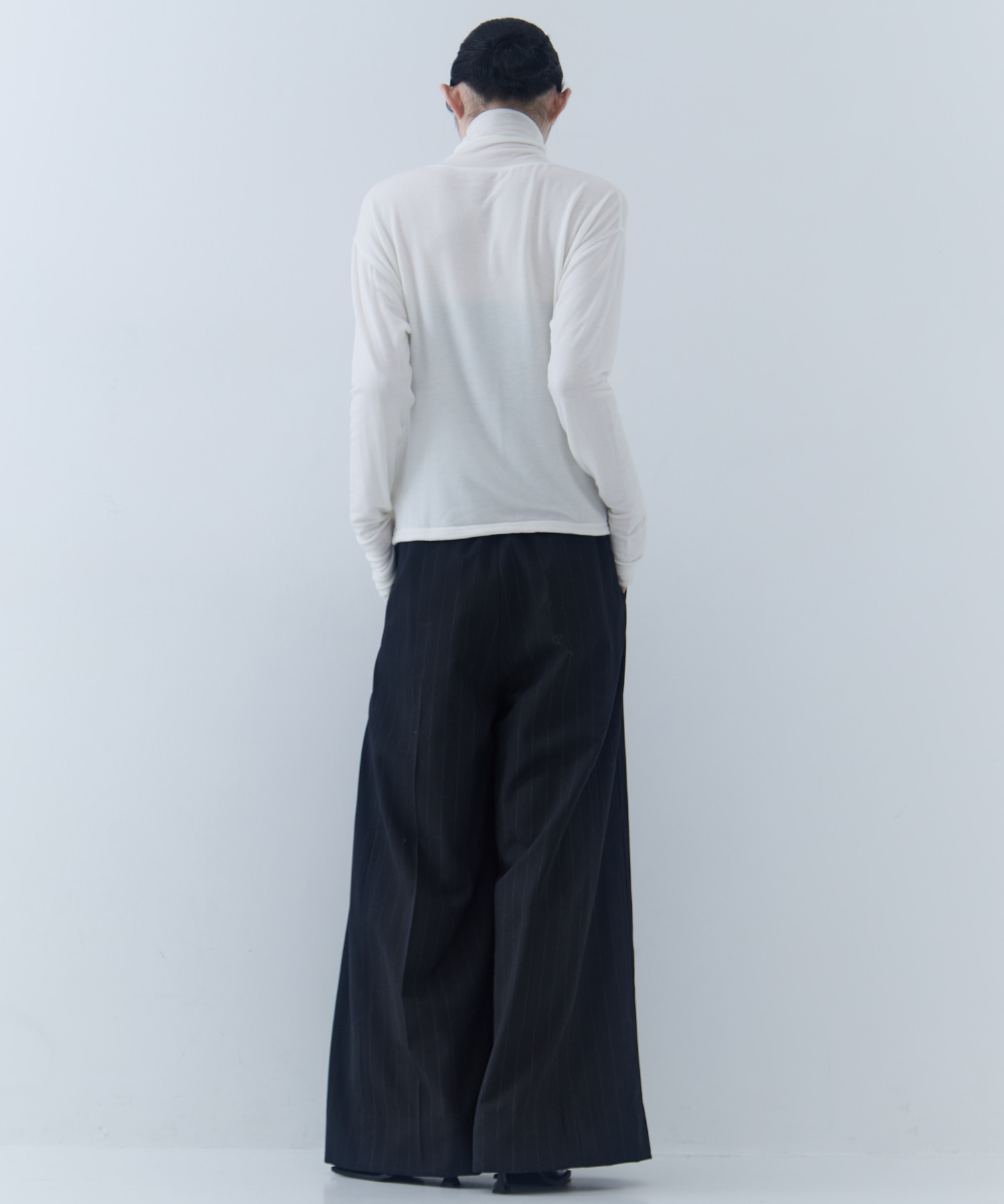 Cashmere Silk Loose Fit Top STUDIOUS