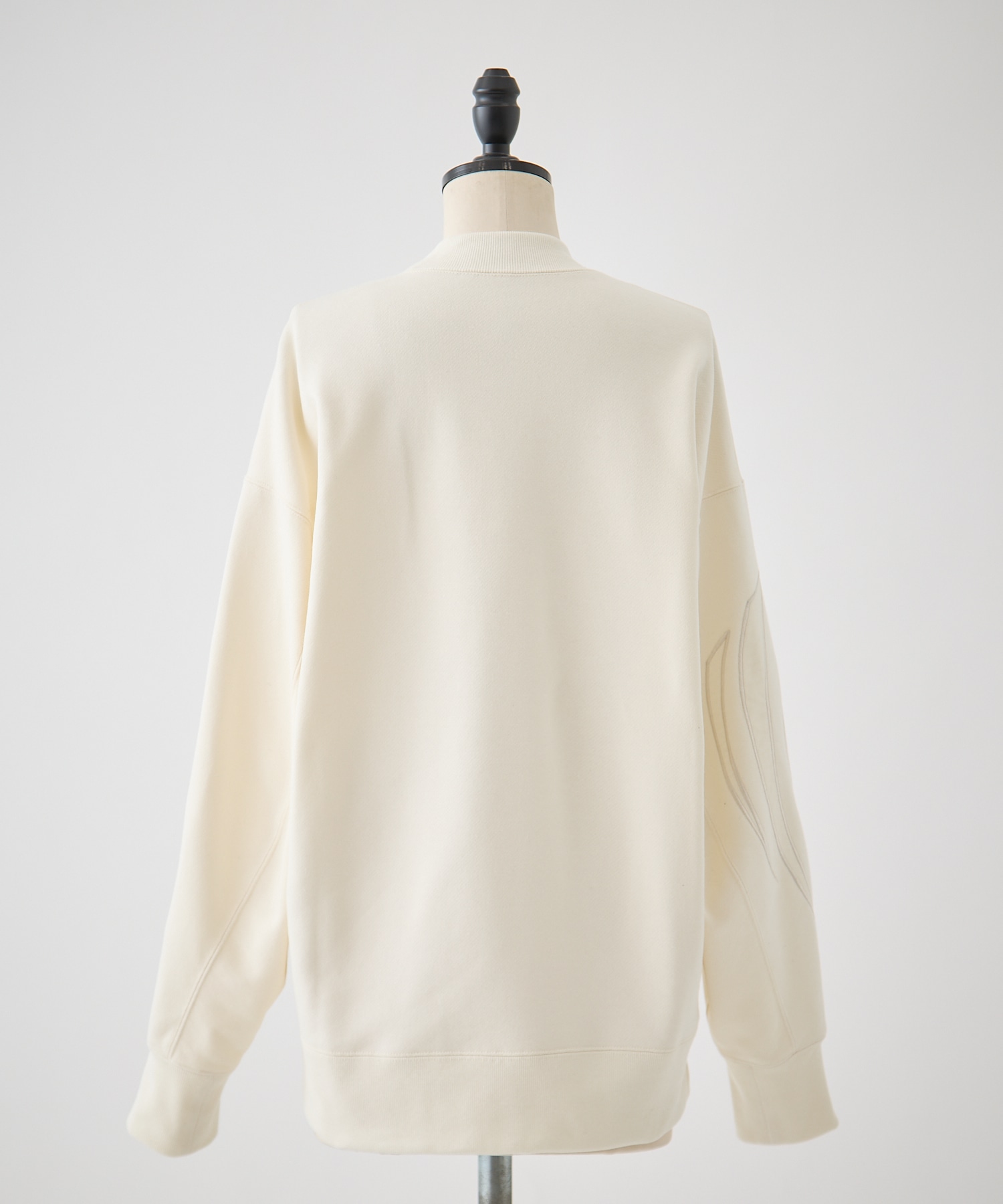 Floral Embroidery Oversized Sweat Top Mame Kurogouchi