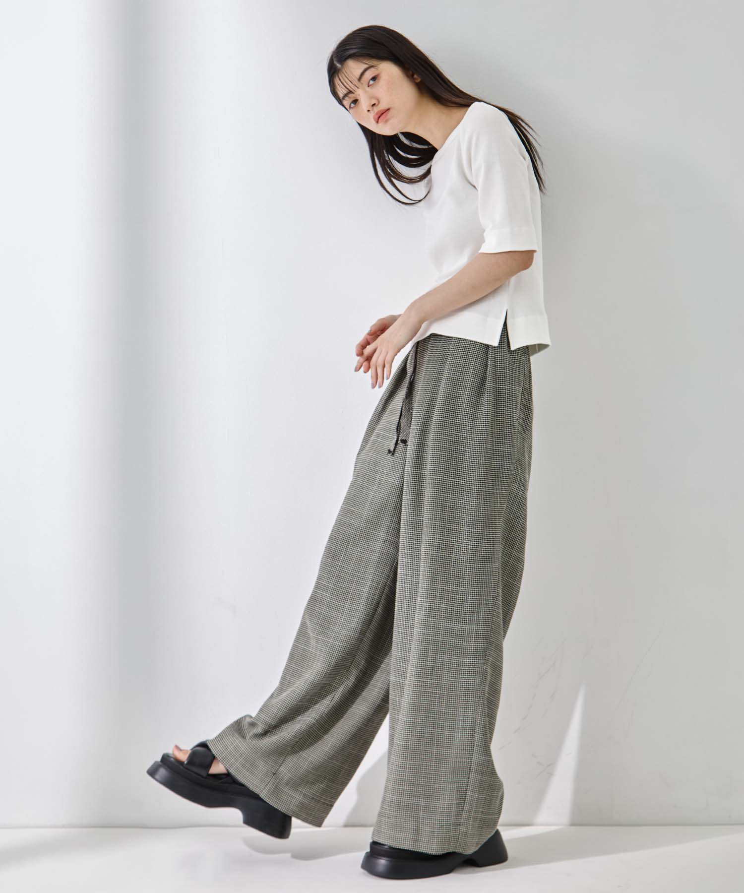 Luxury Cotton Boat Neck Tee STUDIOUS