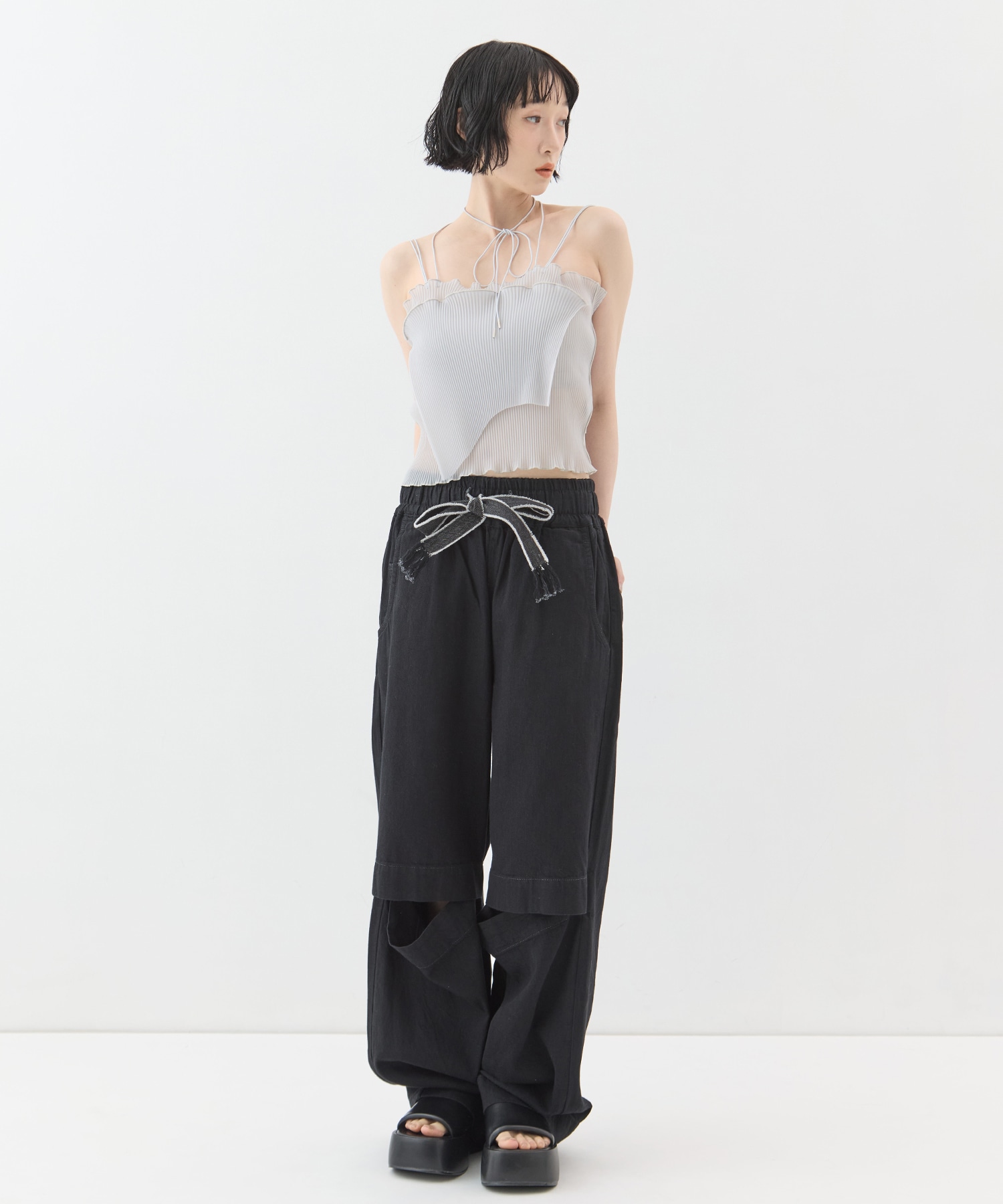 別注Relaxed open knee LIVINGTONE