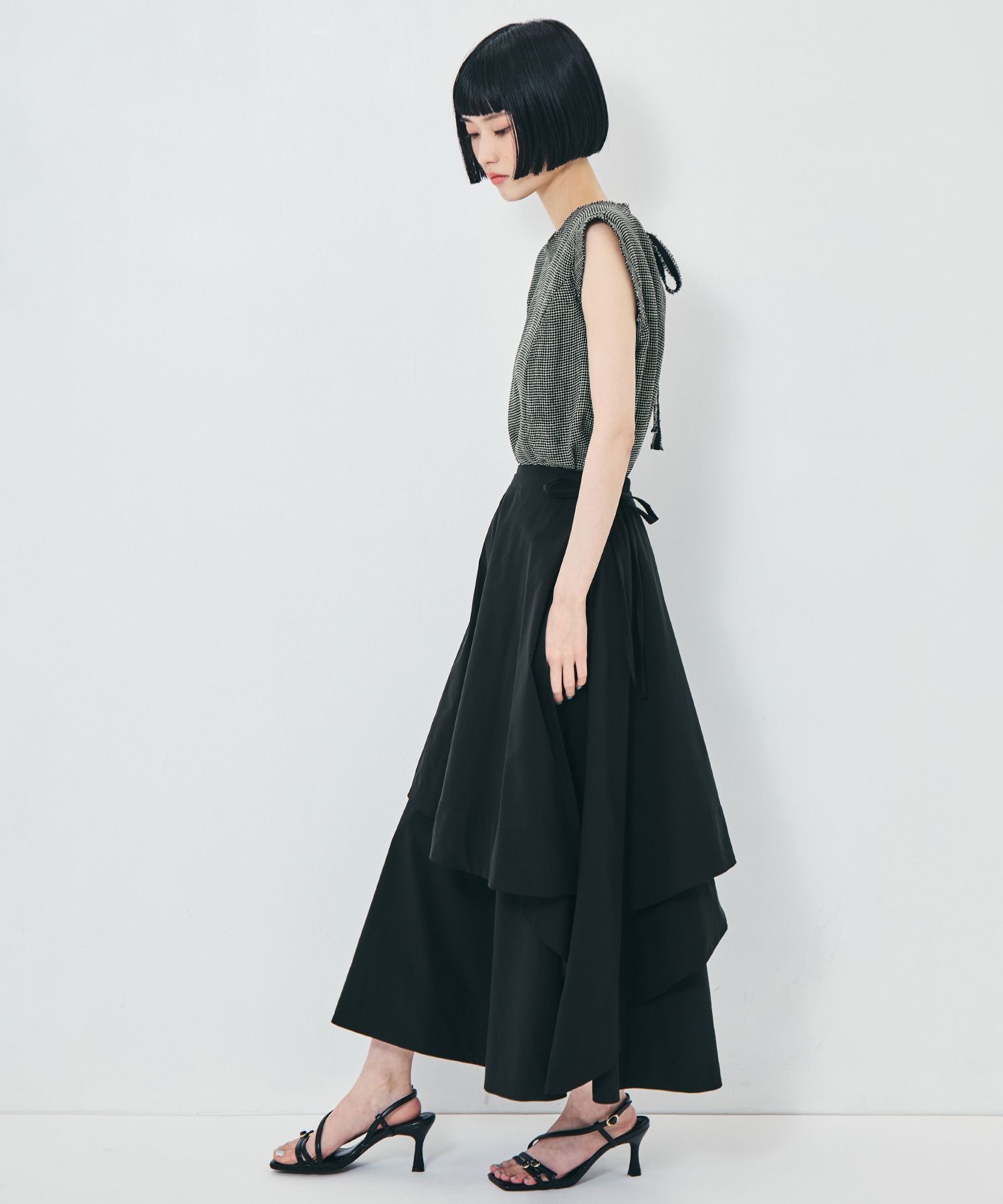 Asymmetry Wrap Layer Skirt STUDIOUS